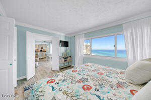 PINNACLE PORT - Residential