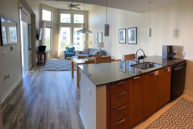 BAHIA CONDO - Residential