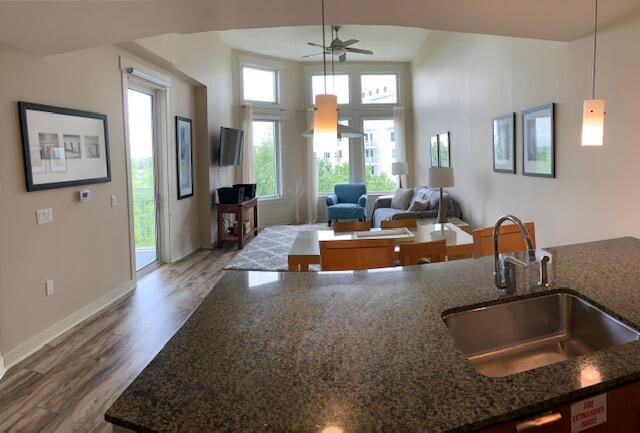 BAHIA CONDO - Residential