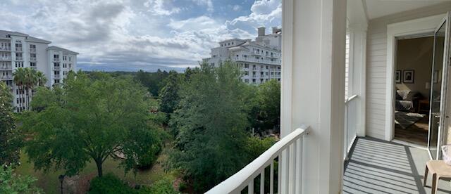 BAHIA CONDO - Residential