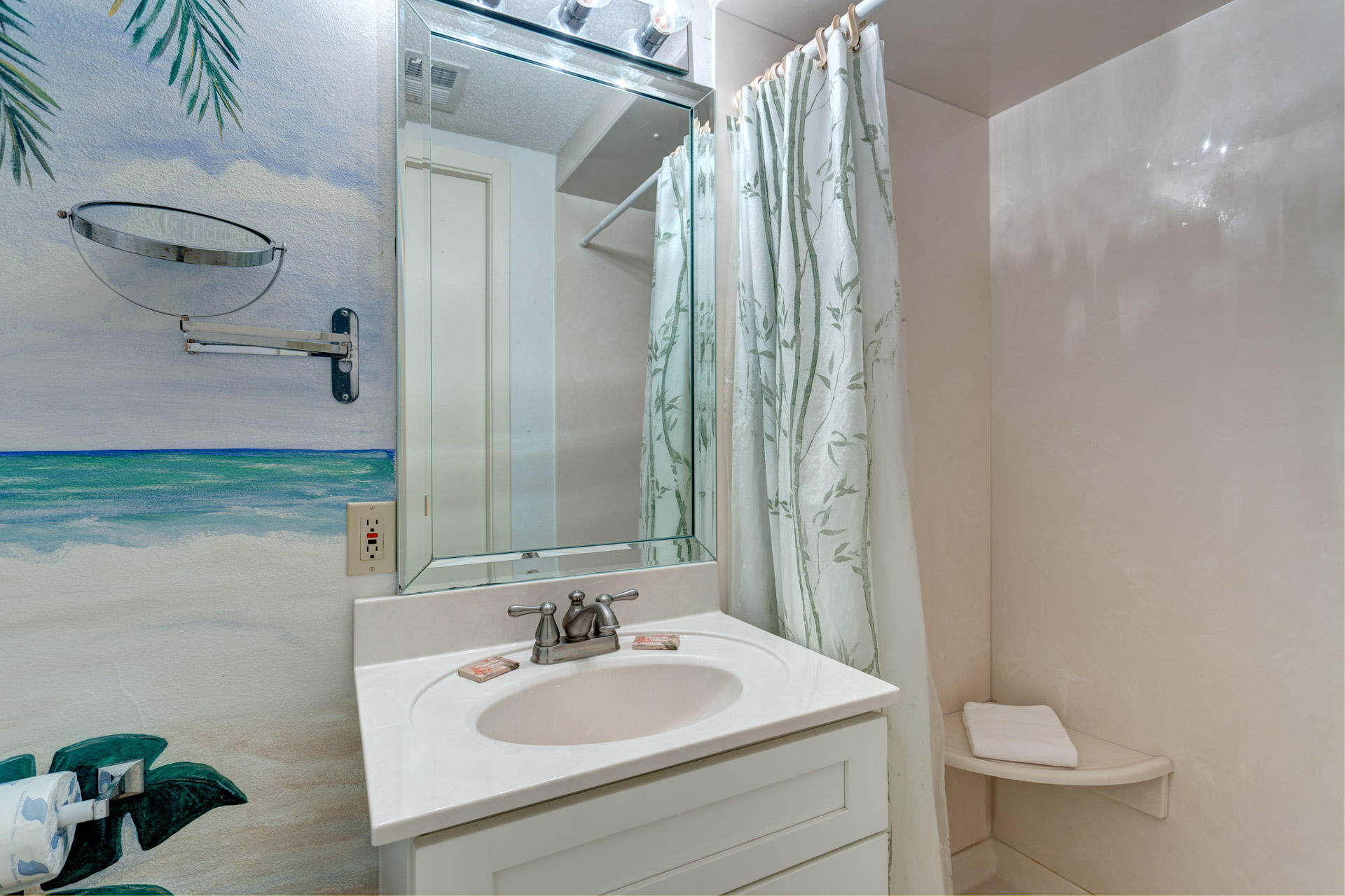 SILVER DUNES CONDO - Residential