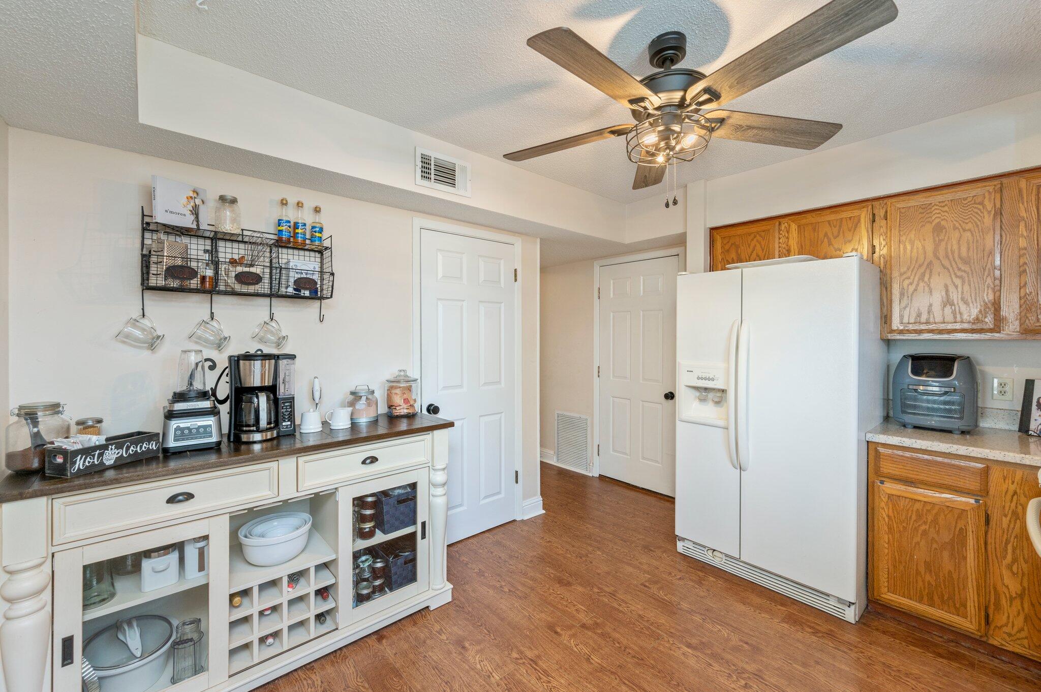 CEDAR RIDGE - Residential