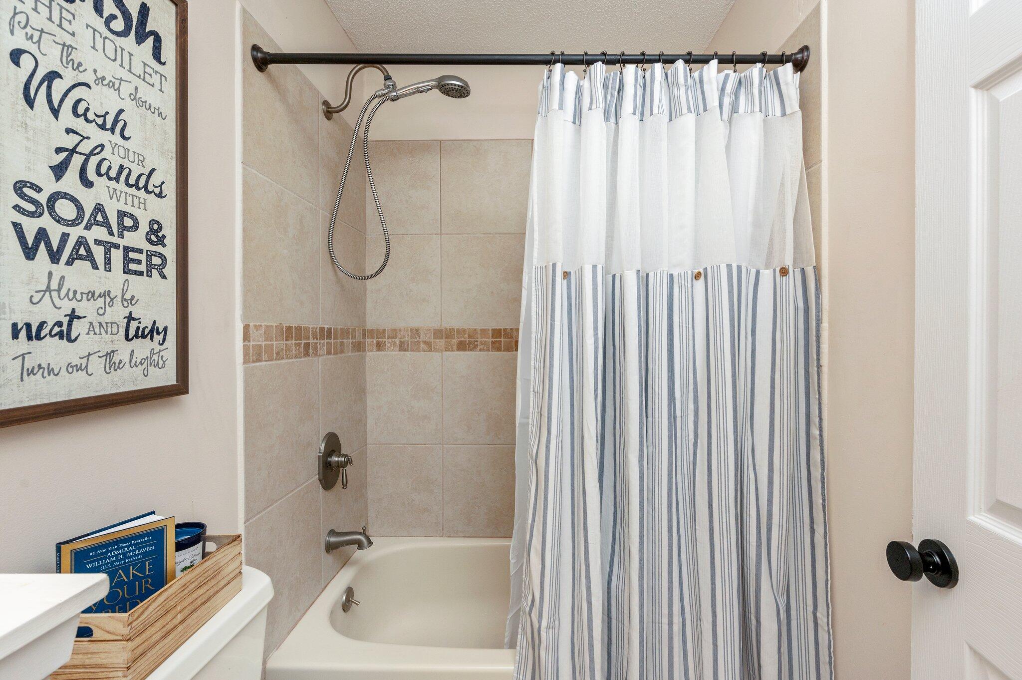 CEDAR RIDGE - Residential