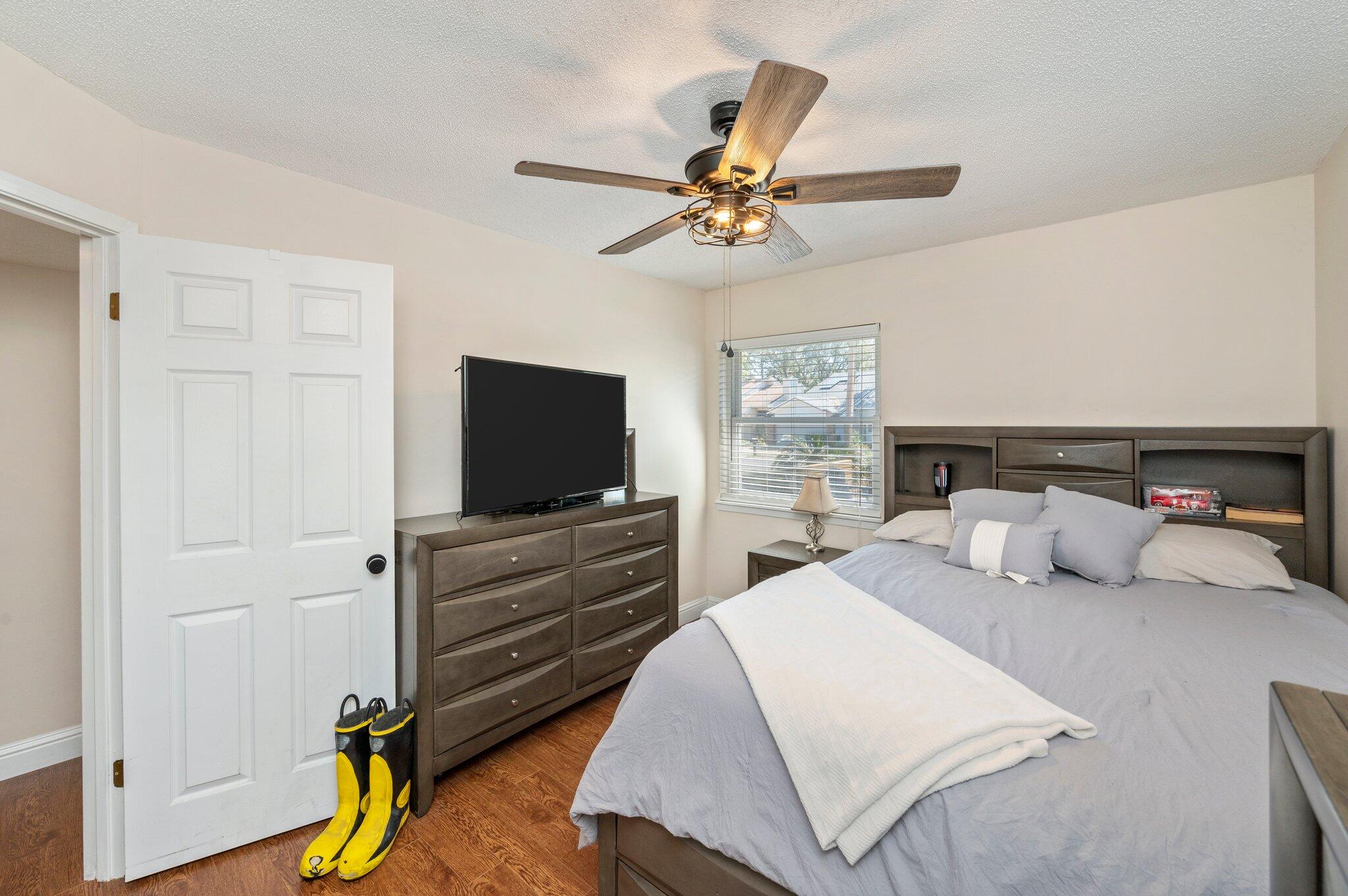 CEDAR RIDGE - Residential