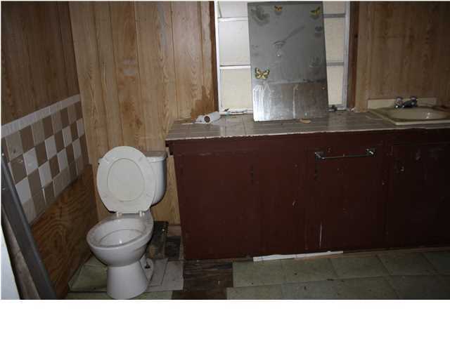 CRESTVIEW - Residential