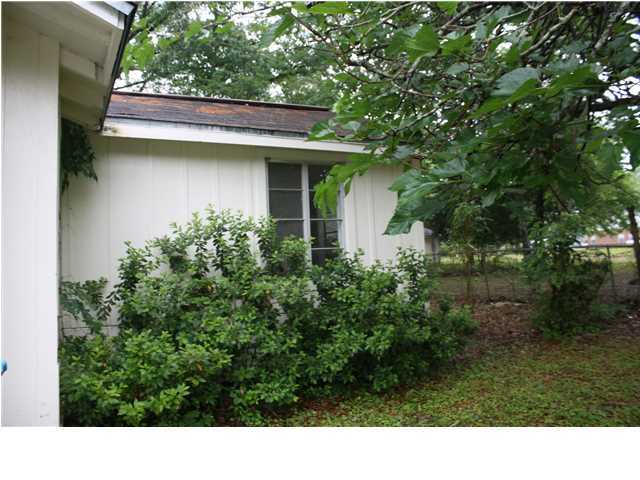 CRESTVIEW - Residential