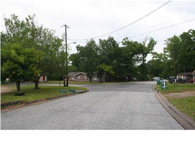 CRESTVIEW - Residential