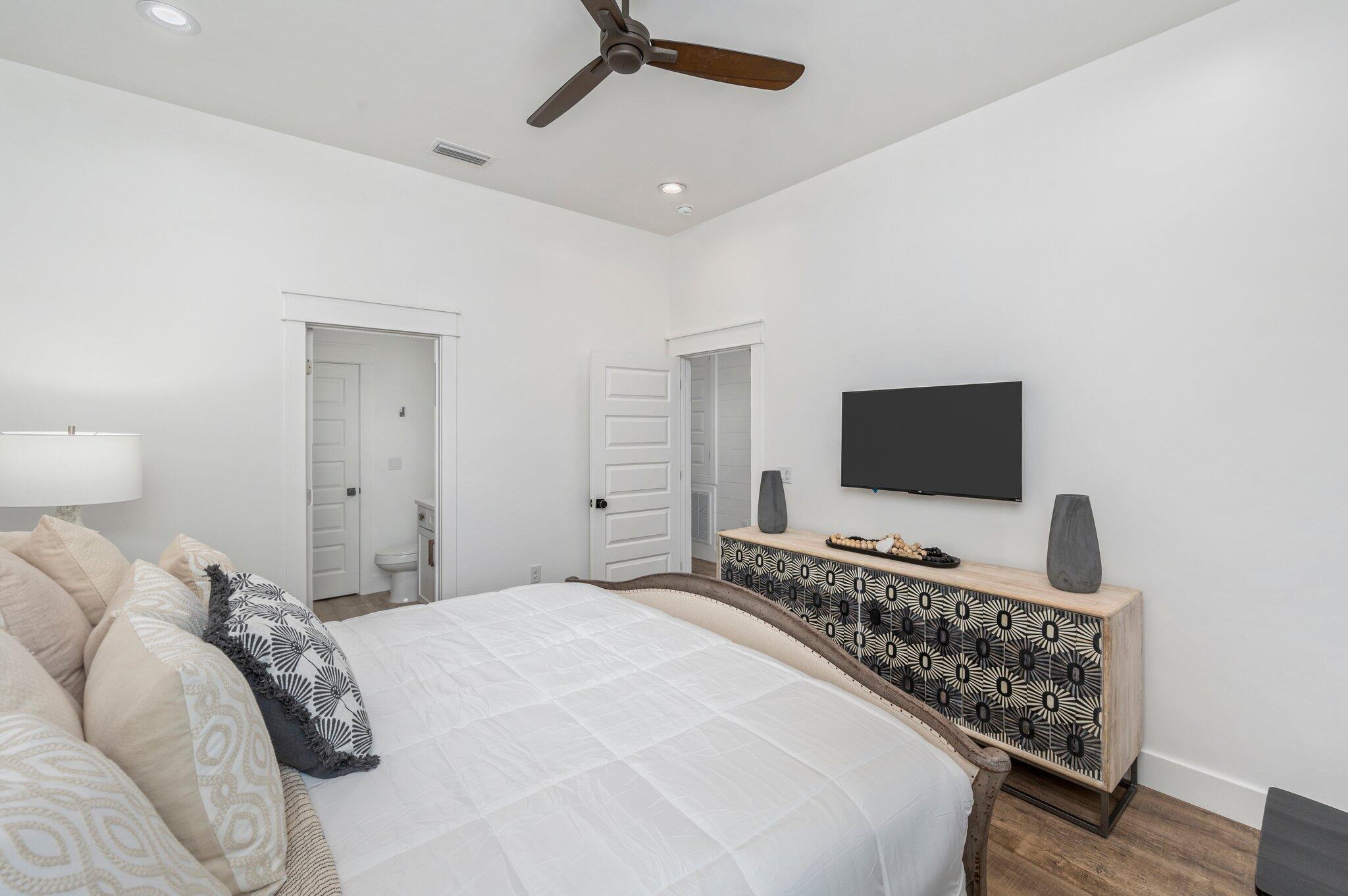 SANDPIPER BEACH COLONY UNREC - Residential