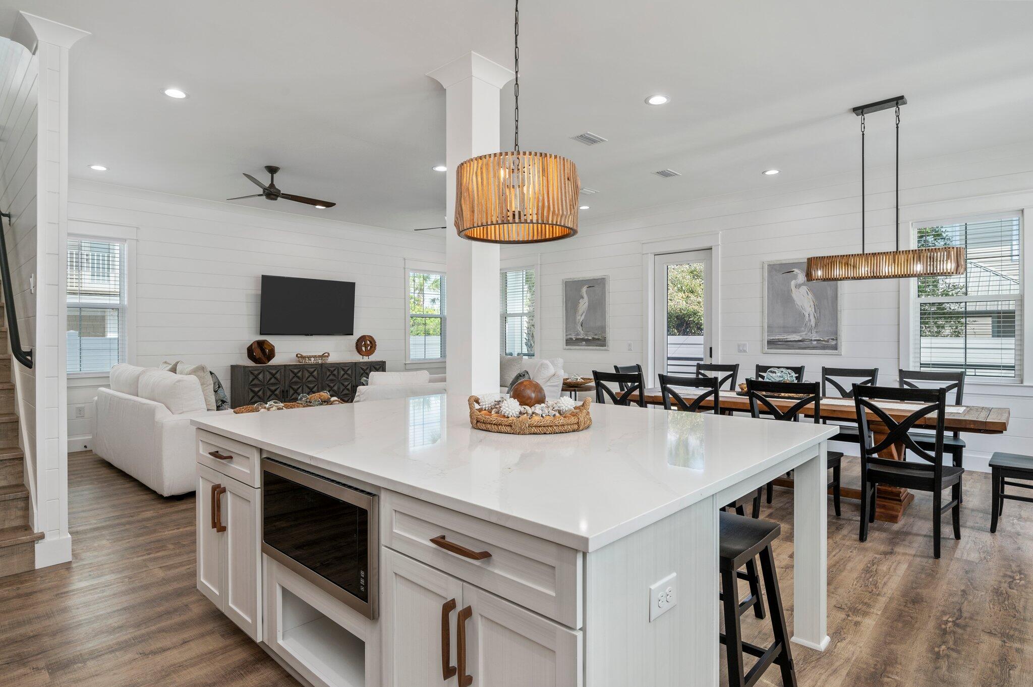 SANDPIPER BEACH COLONY UNREC - Residential