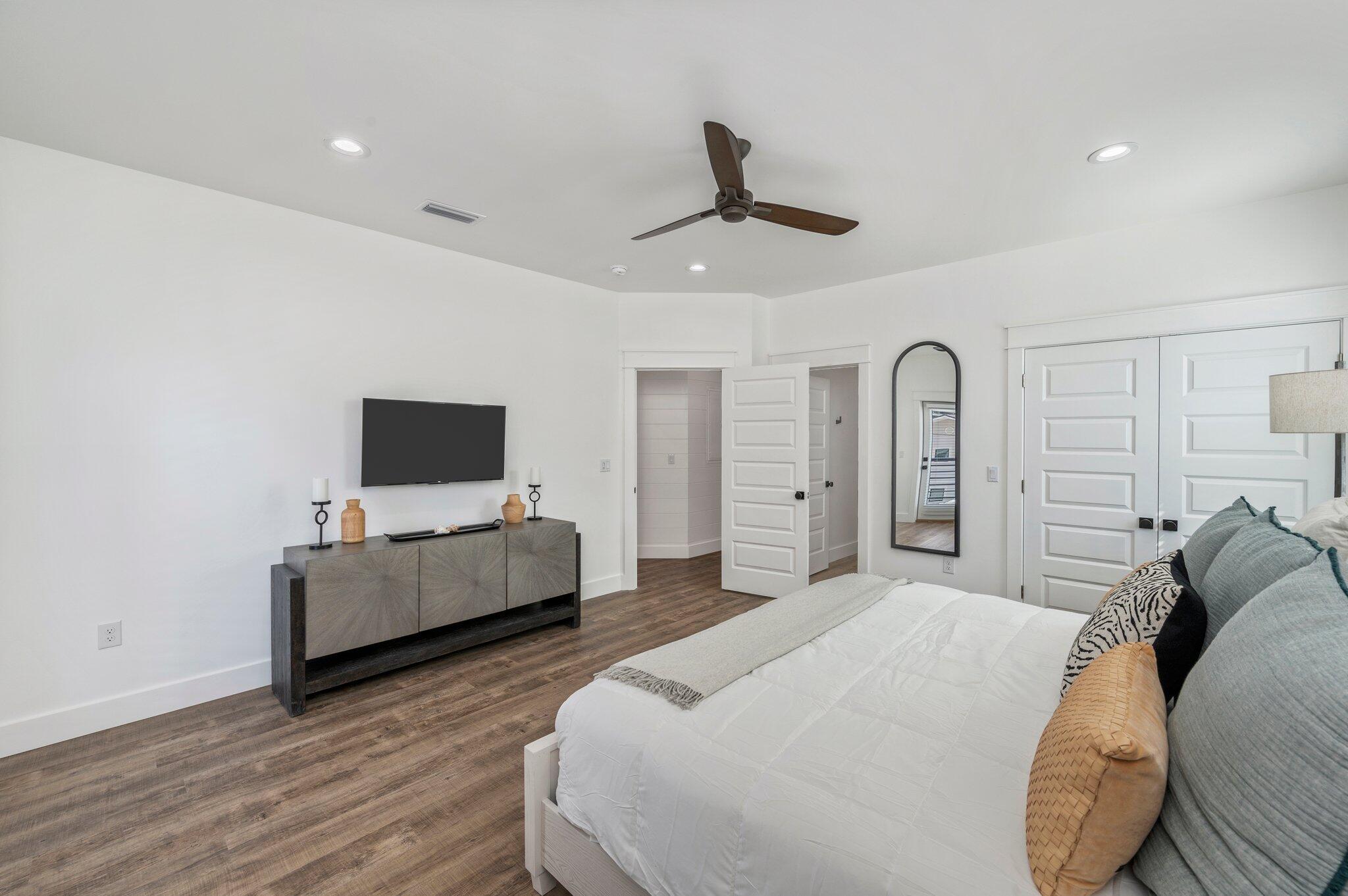 SANDPIPER BEACH COLONY UNREC - Residential