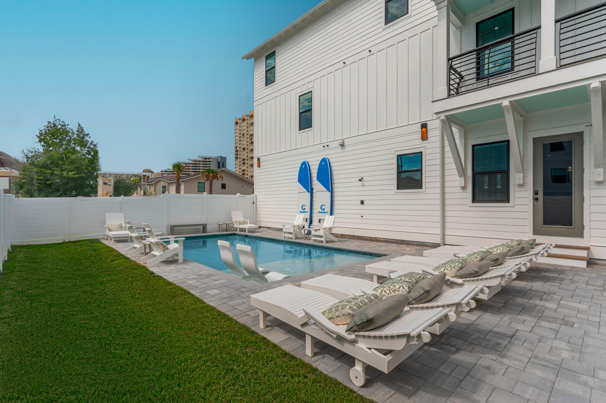 SANDPIPER BEACH COLONY UNREC - Residential