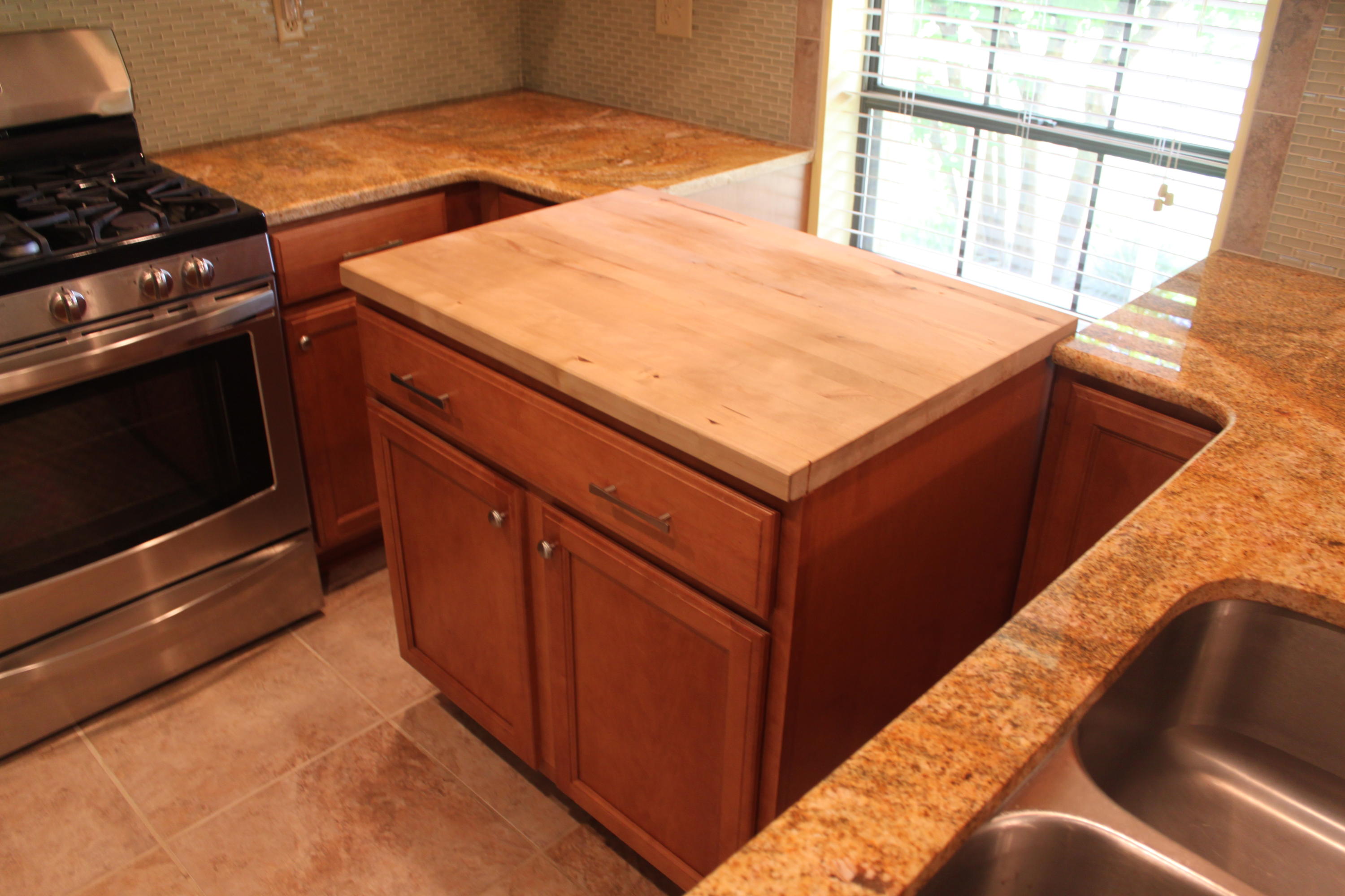 HOLLY HILLS - Residential