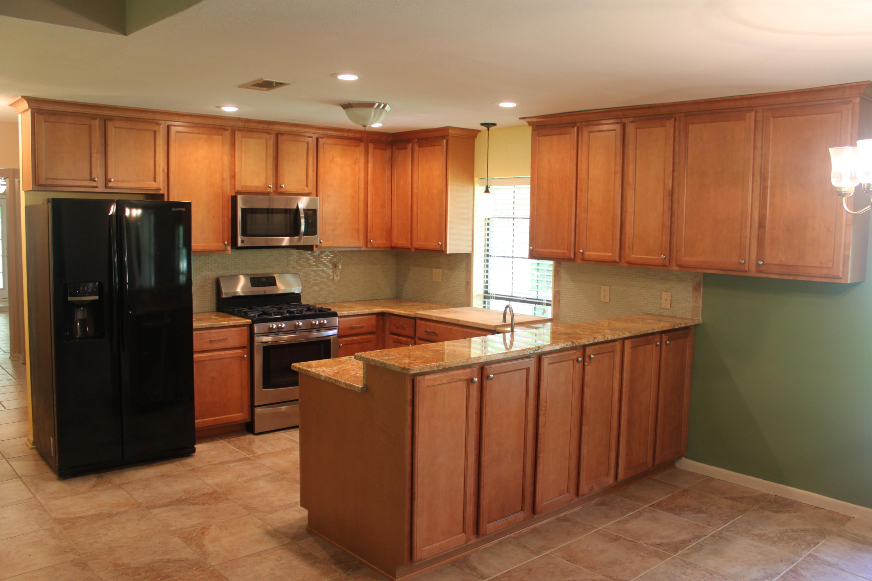 HOLLY HILLS - Residential