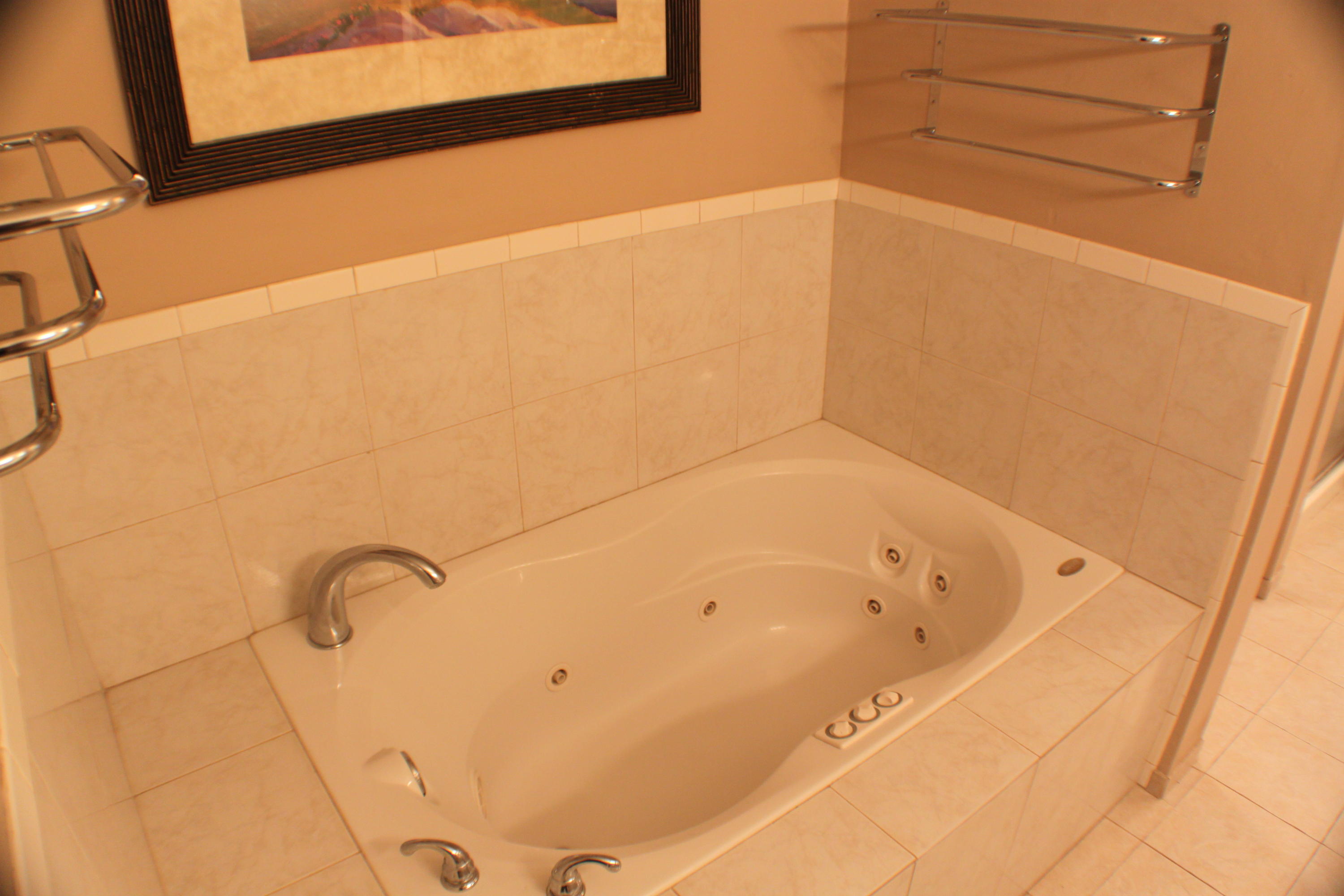 HOLLY HILLS - Residential