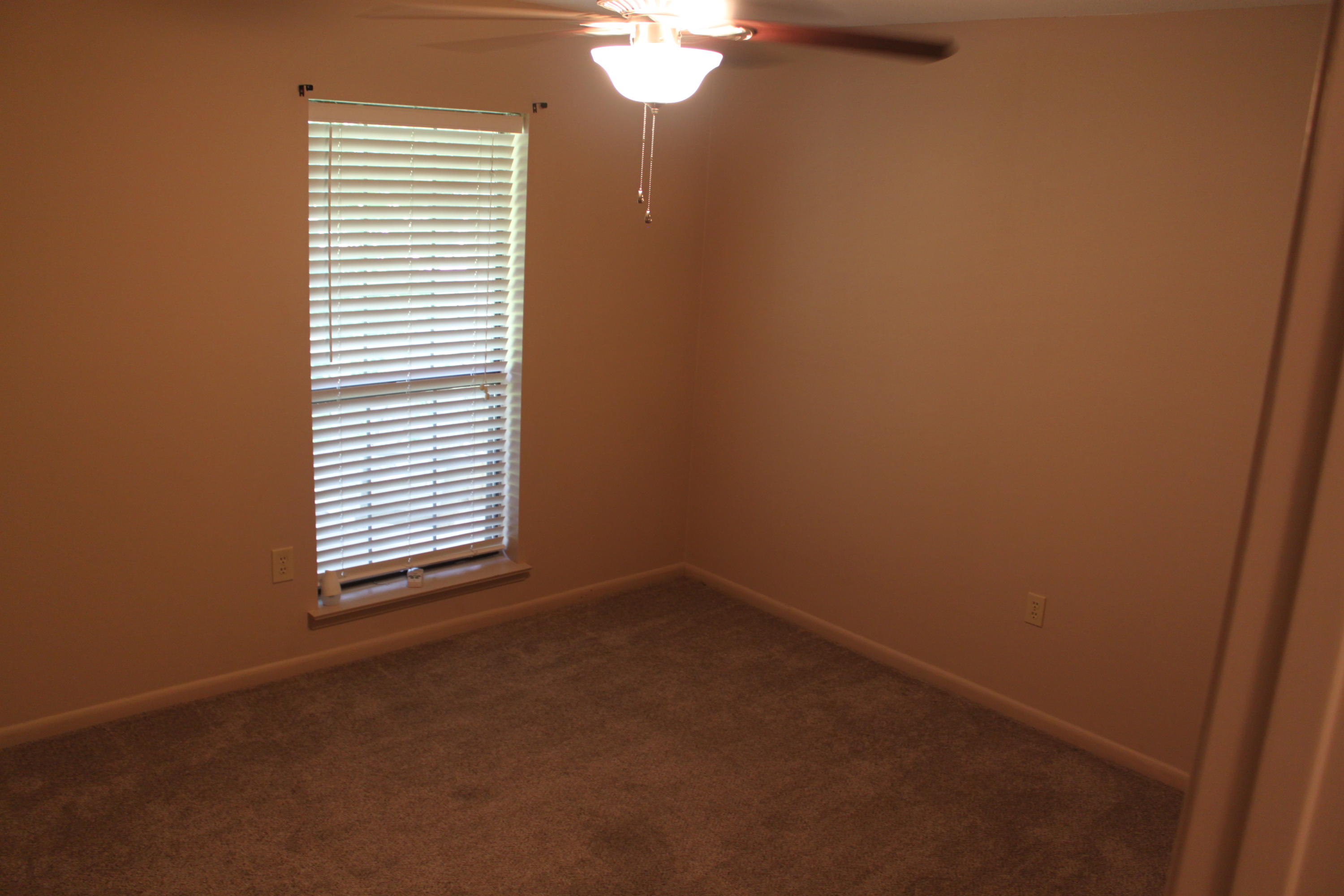 HOLLY HILLS - Residential