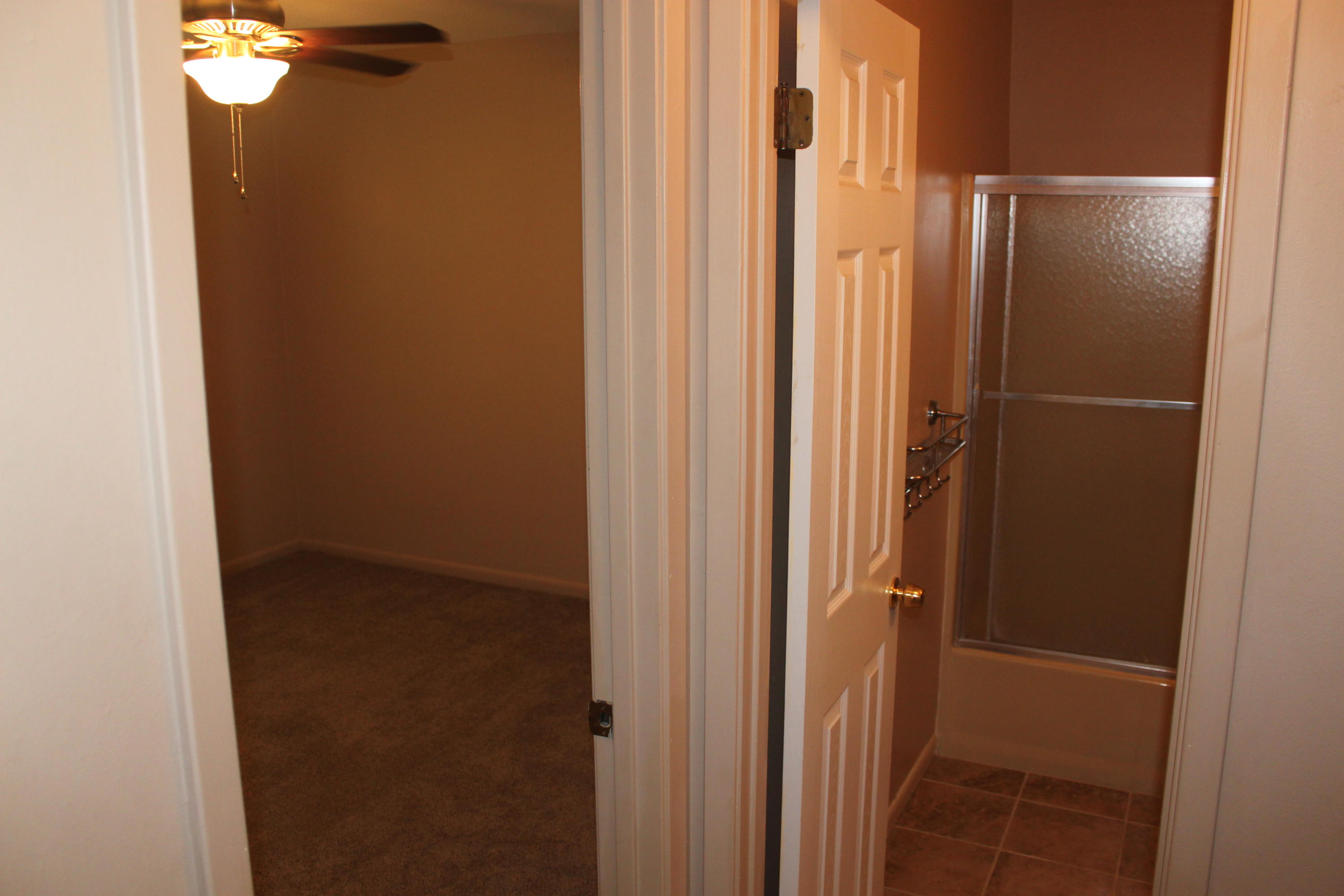 HOLLY HILLS - Residential