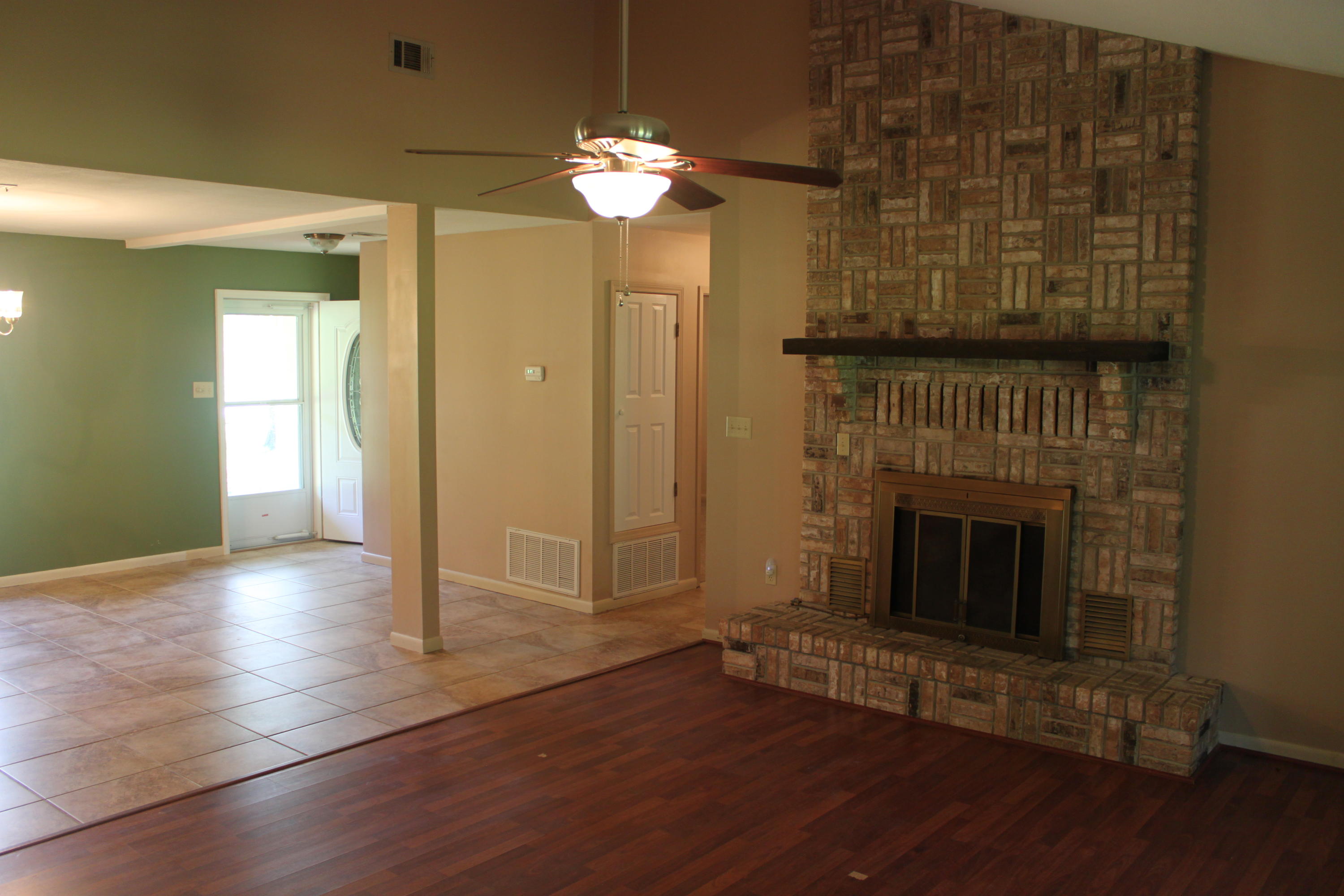 HOLLY HILLS - Residential