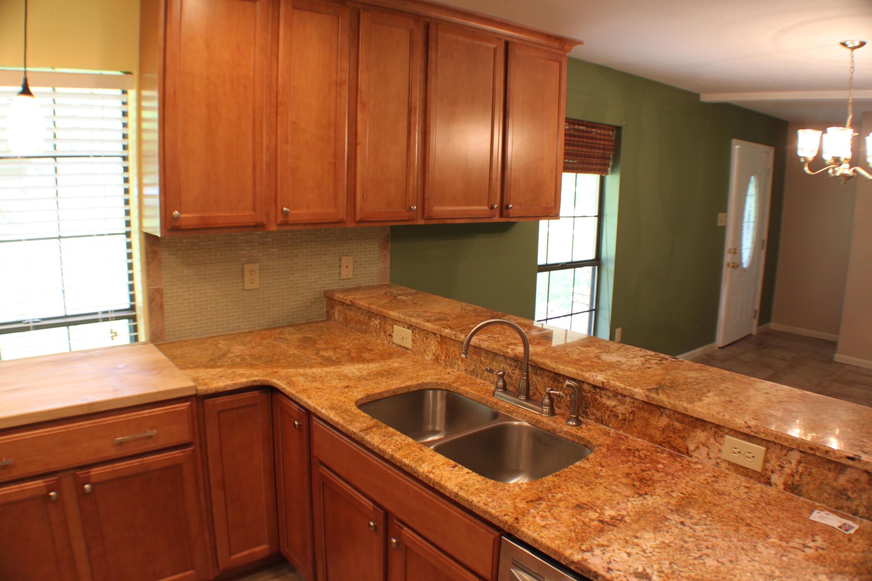 HOLLY HILLS - Residential