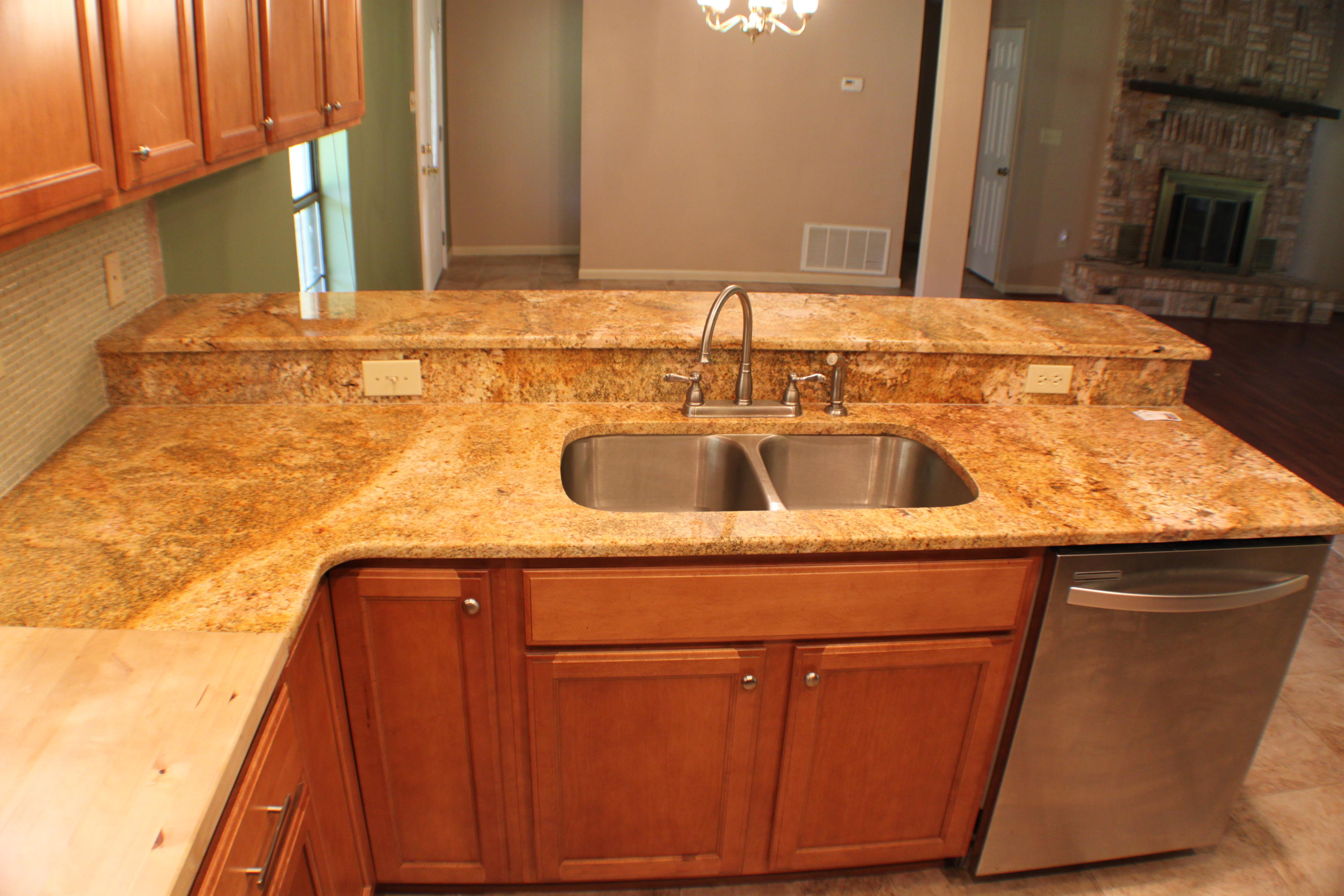 HOLLY HILLS - Residential