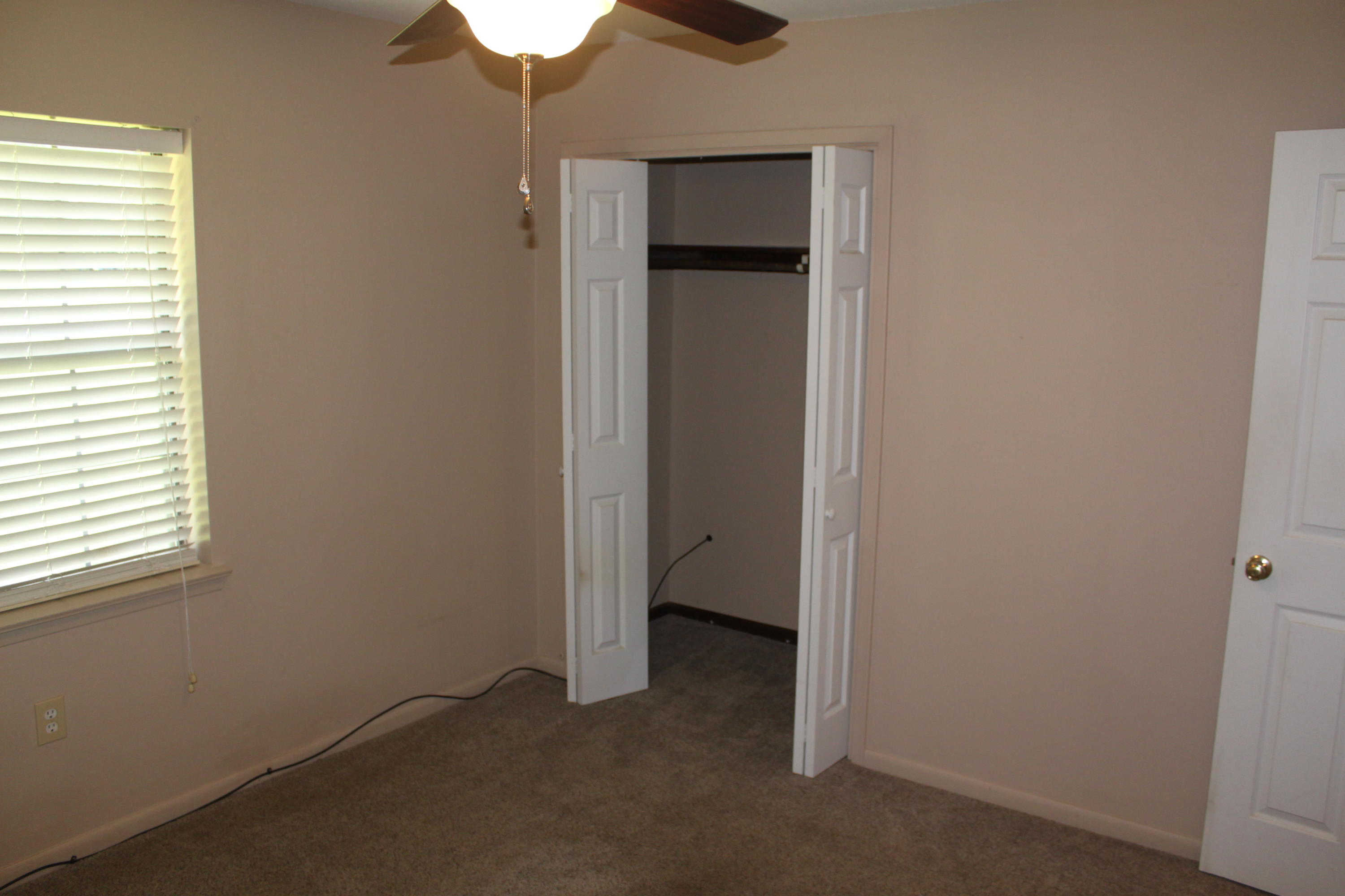 HOLLY HILLS - Residential