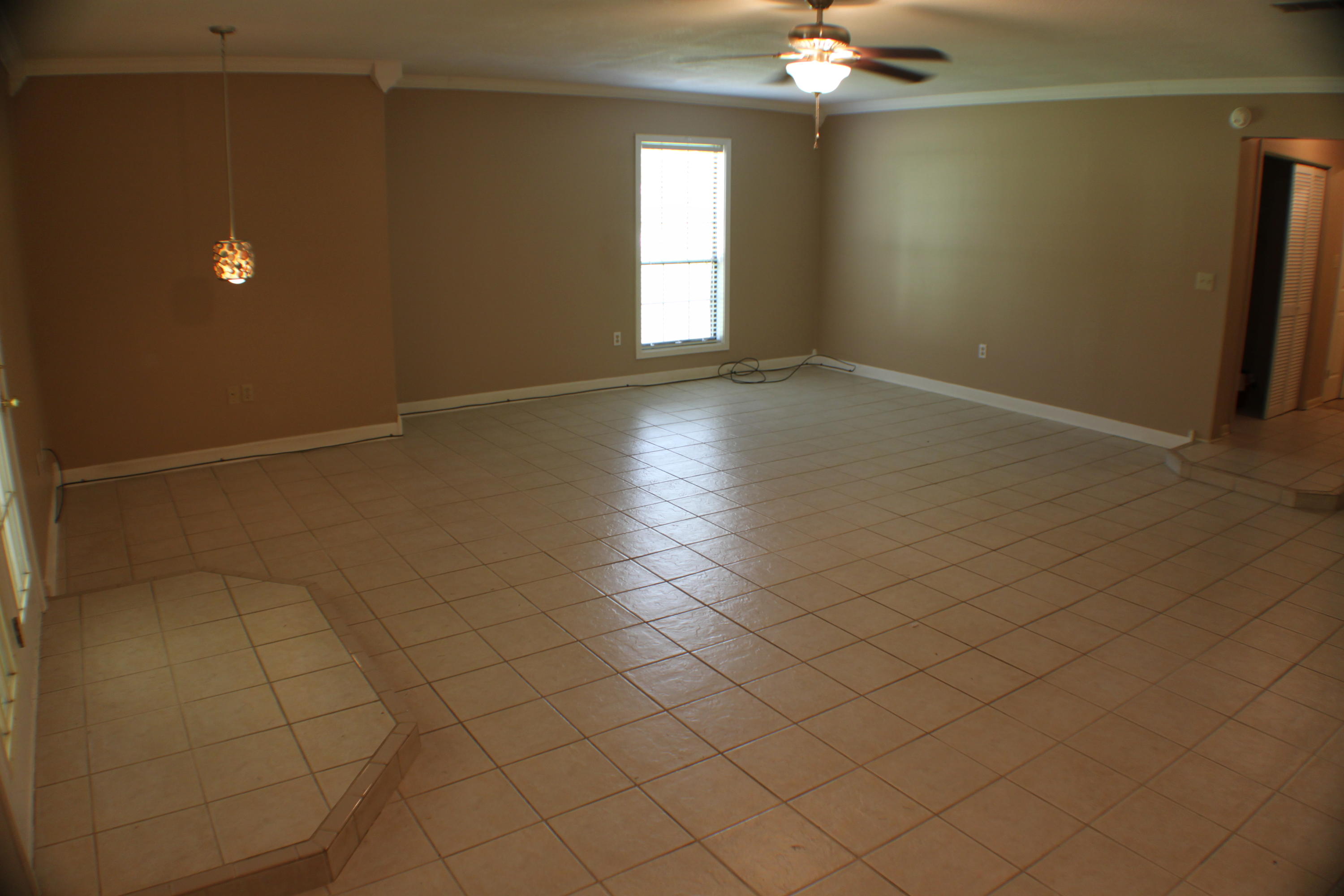 HOLLY HILLS - Residential