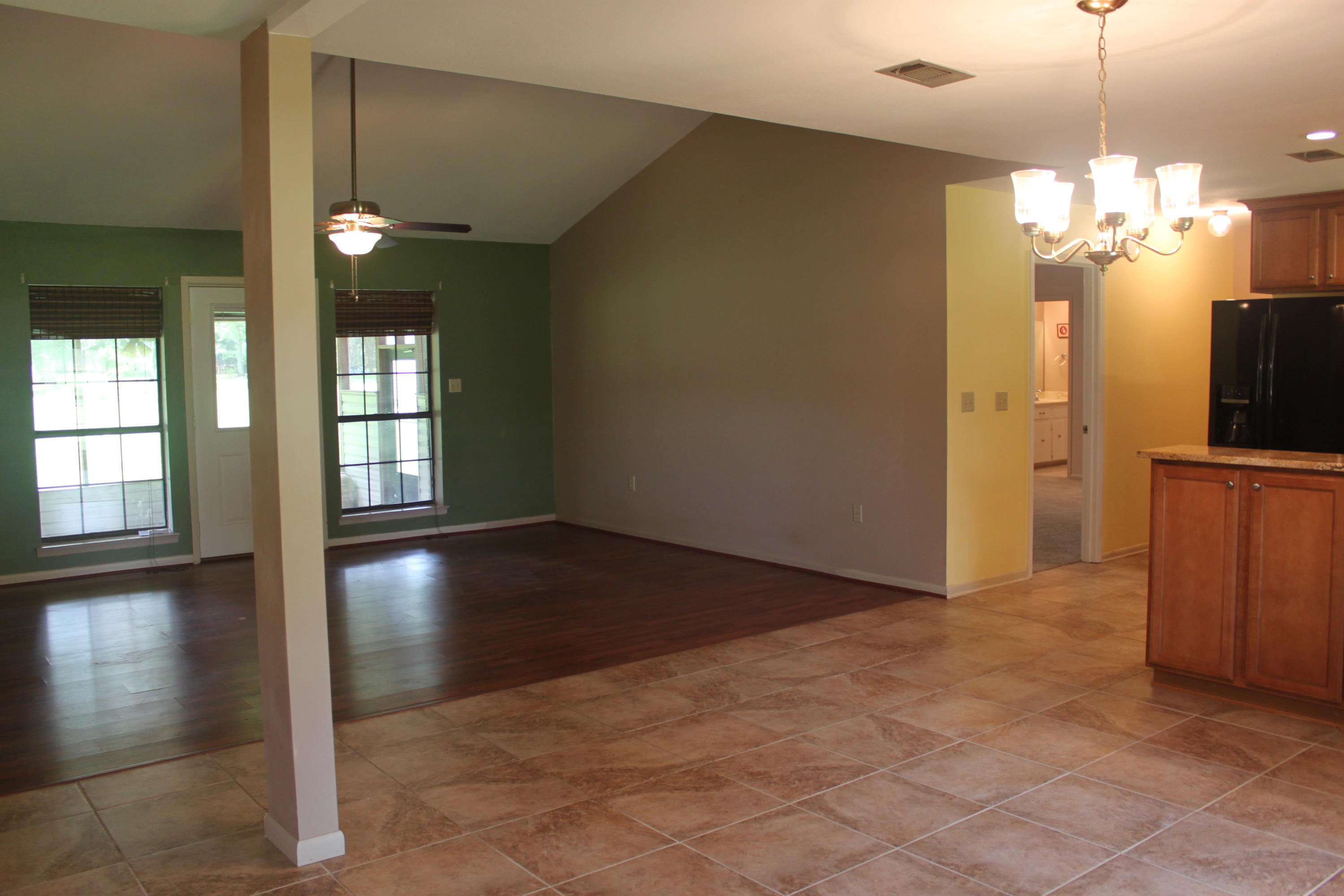 HOLLY HILLS - Residential