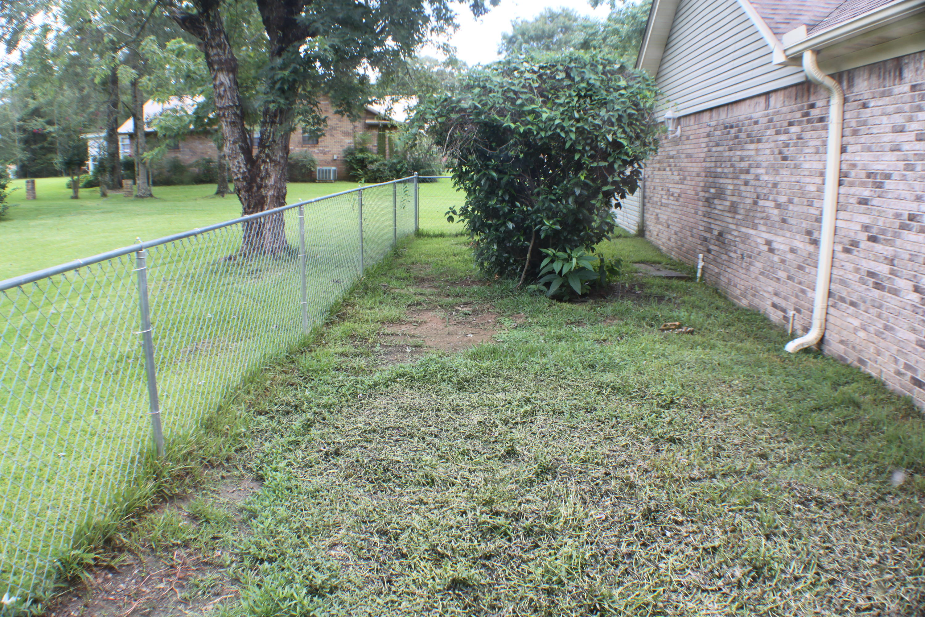 HOLLY HILLS - Residential