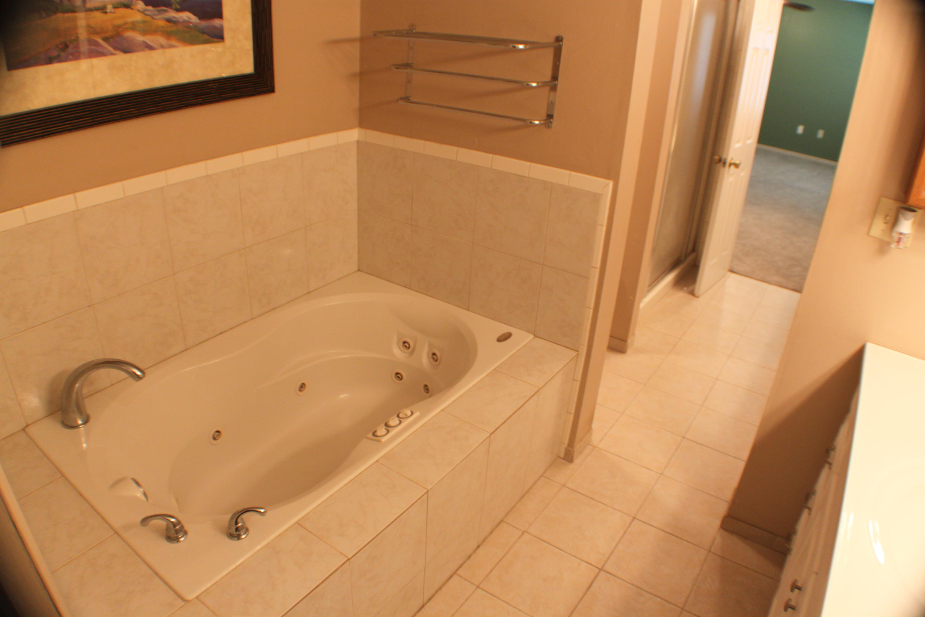 HOLLY HILLS - Residential