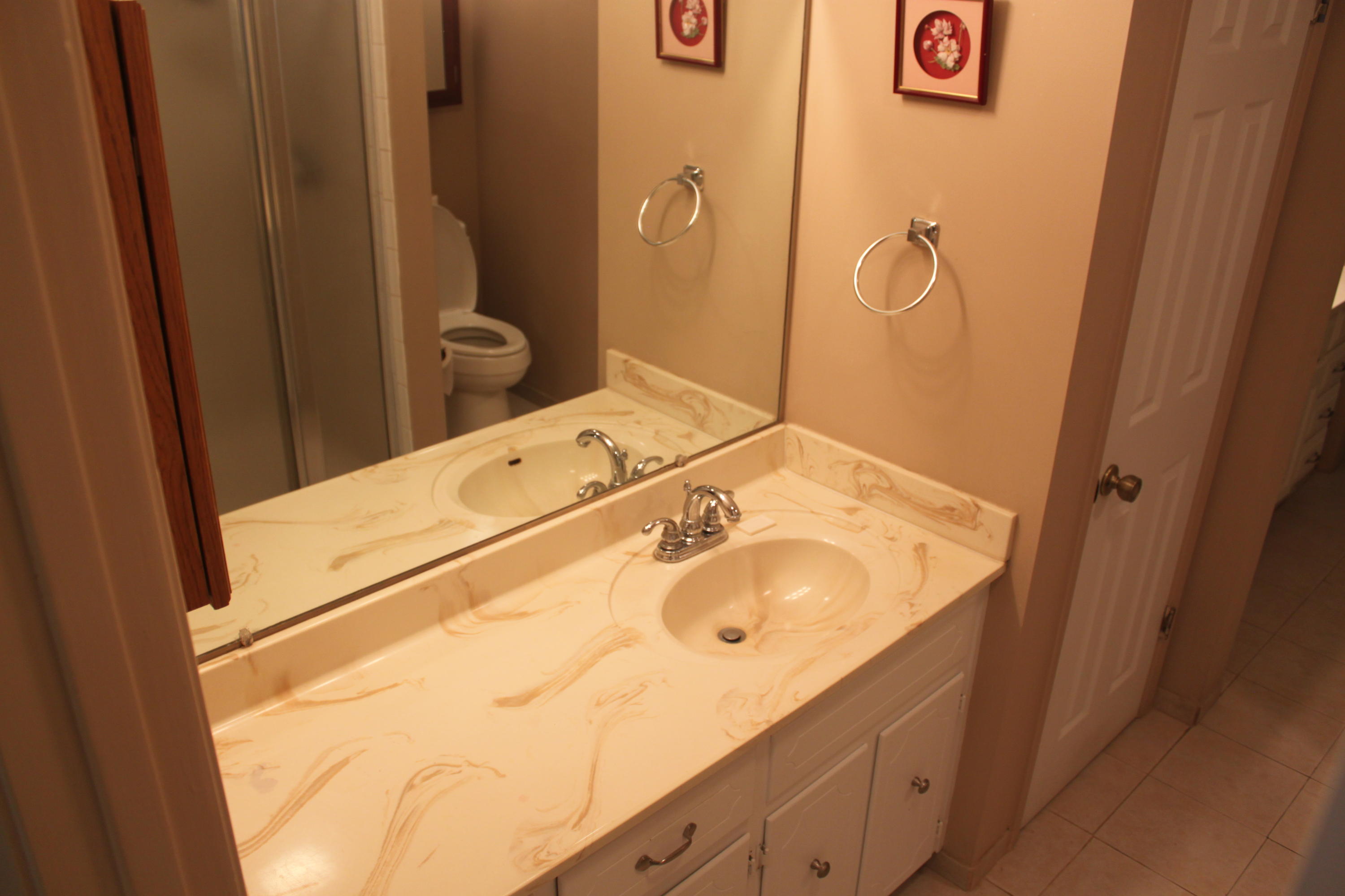 HOLLY HILLS - Residential