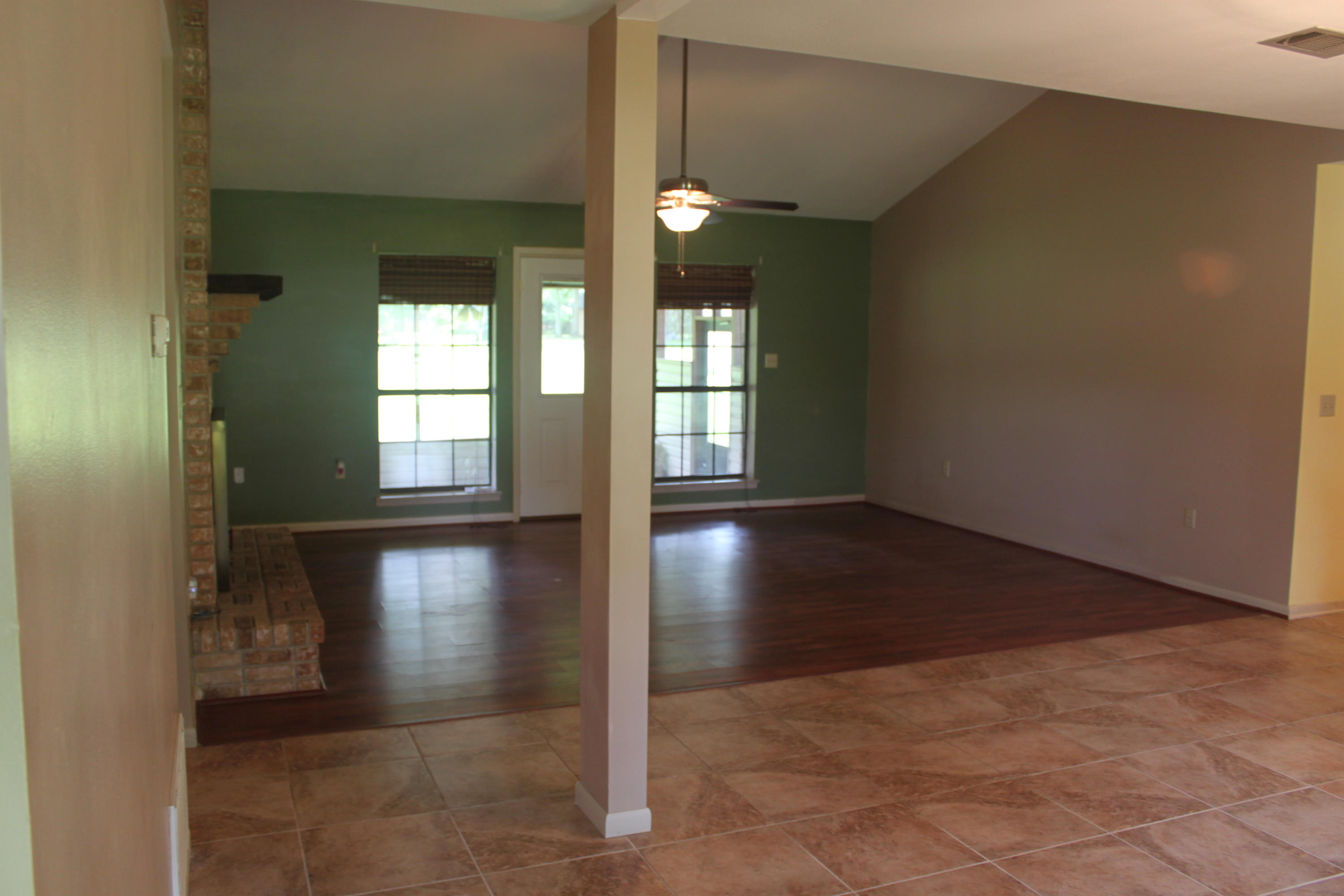 HOLLY HILLS - Residential