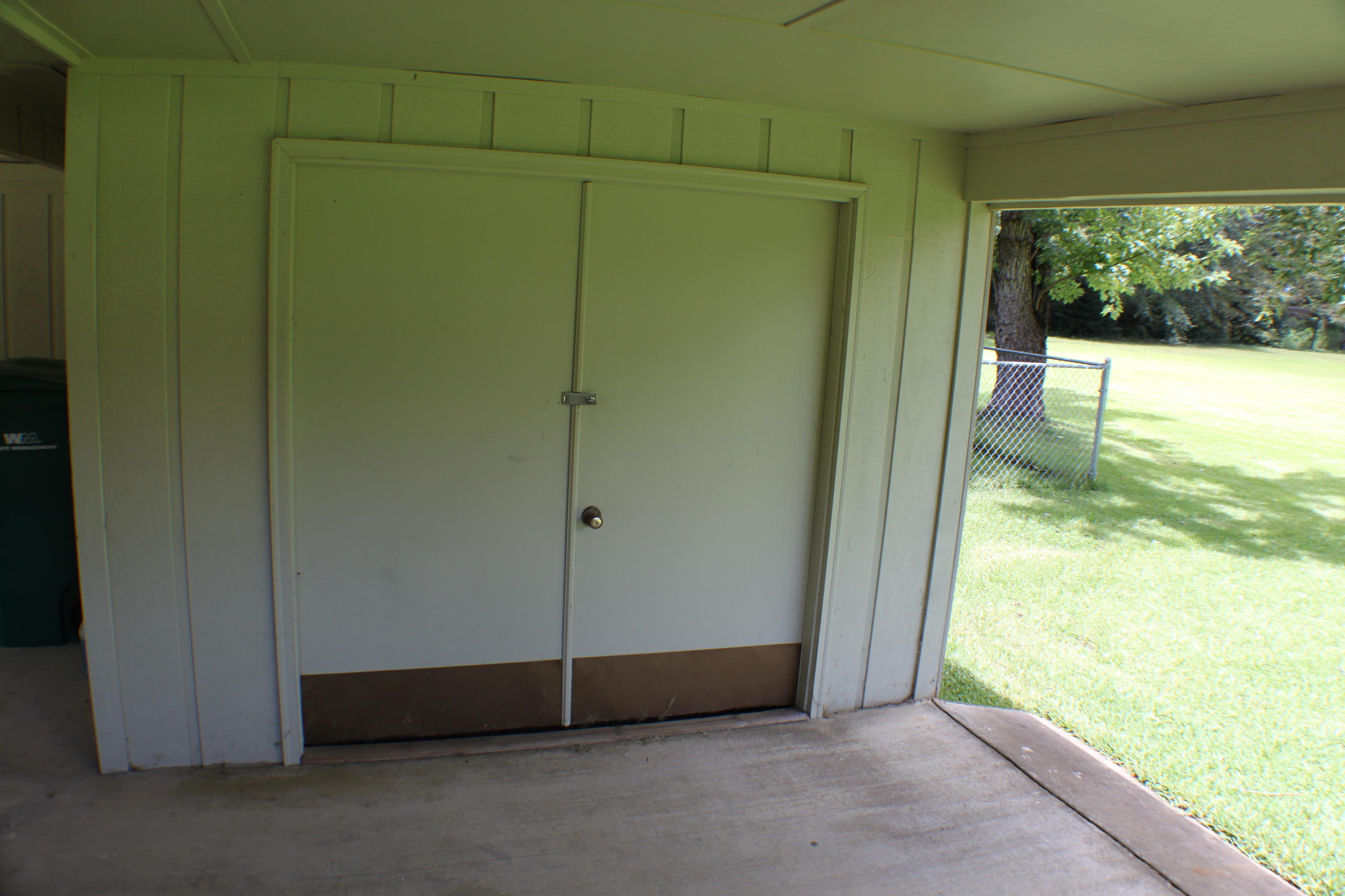 HOLLY HILLS - Residential