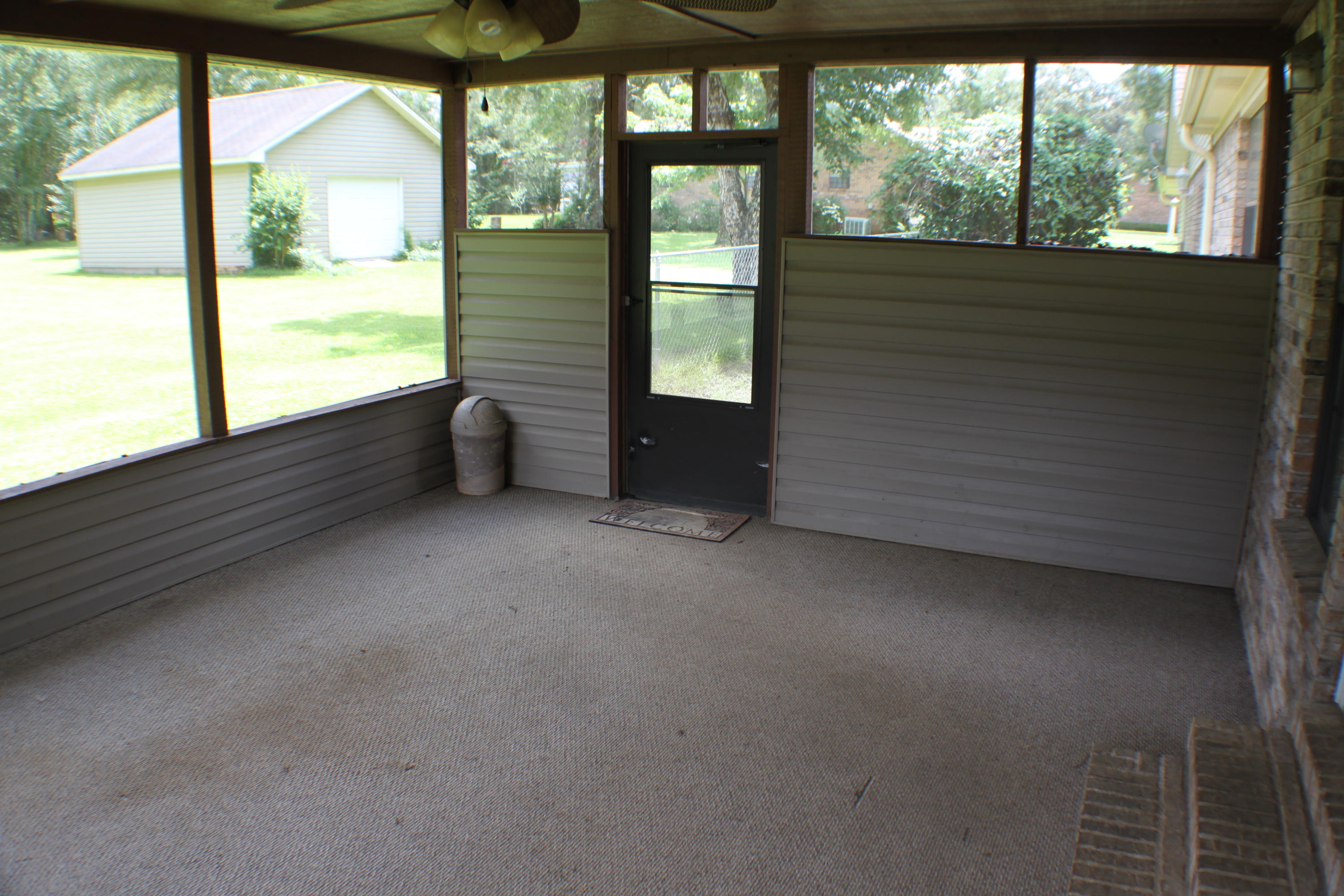 HOLLY HILLS - Residential