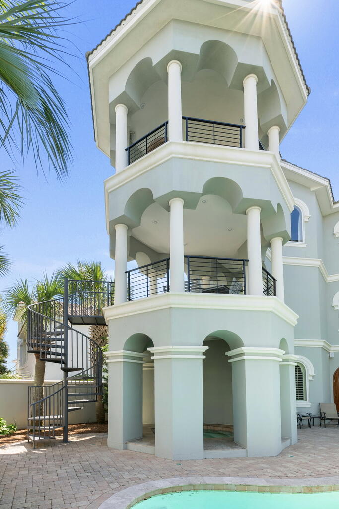 Avalon Beach Estates - Residential