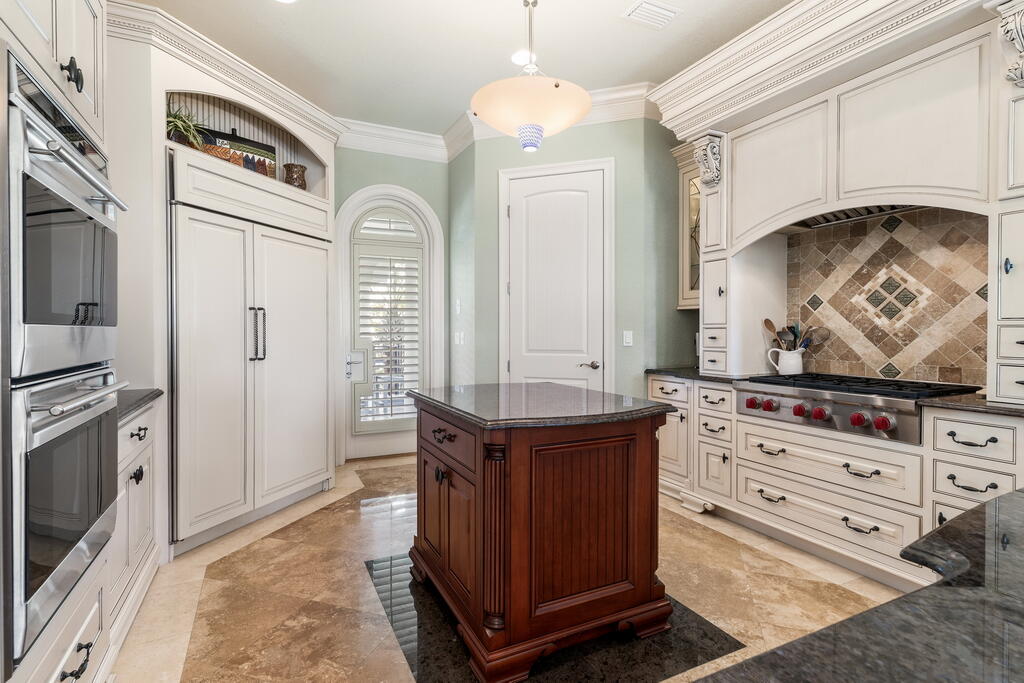 Avalon Beach Estates - Residential