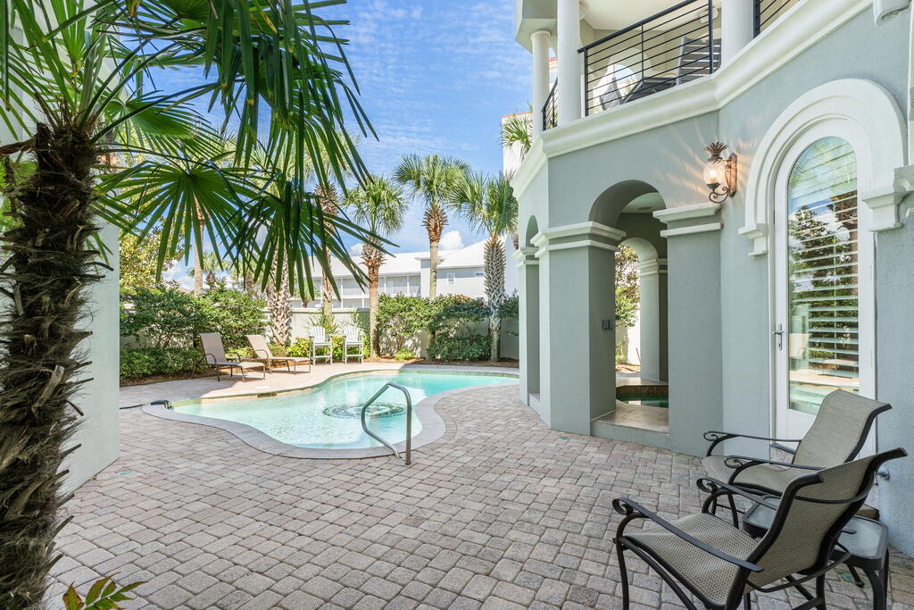 Avalon Beach Estates - Residential