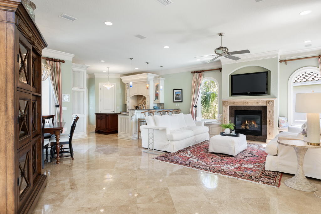 Avalon Beach Estates - Residential