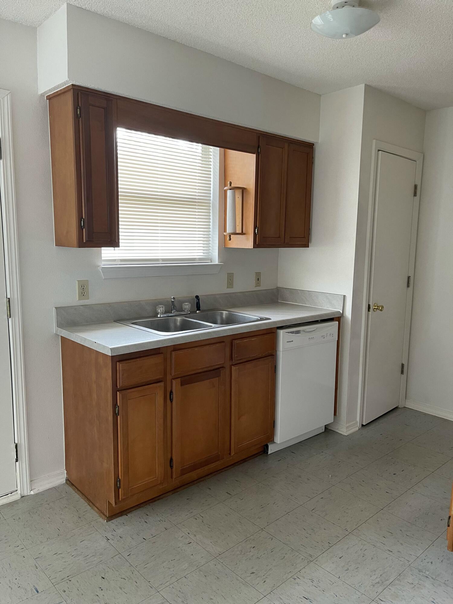 BAY PINES VILLAS - Residential