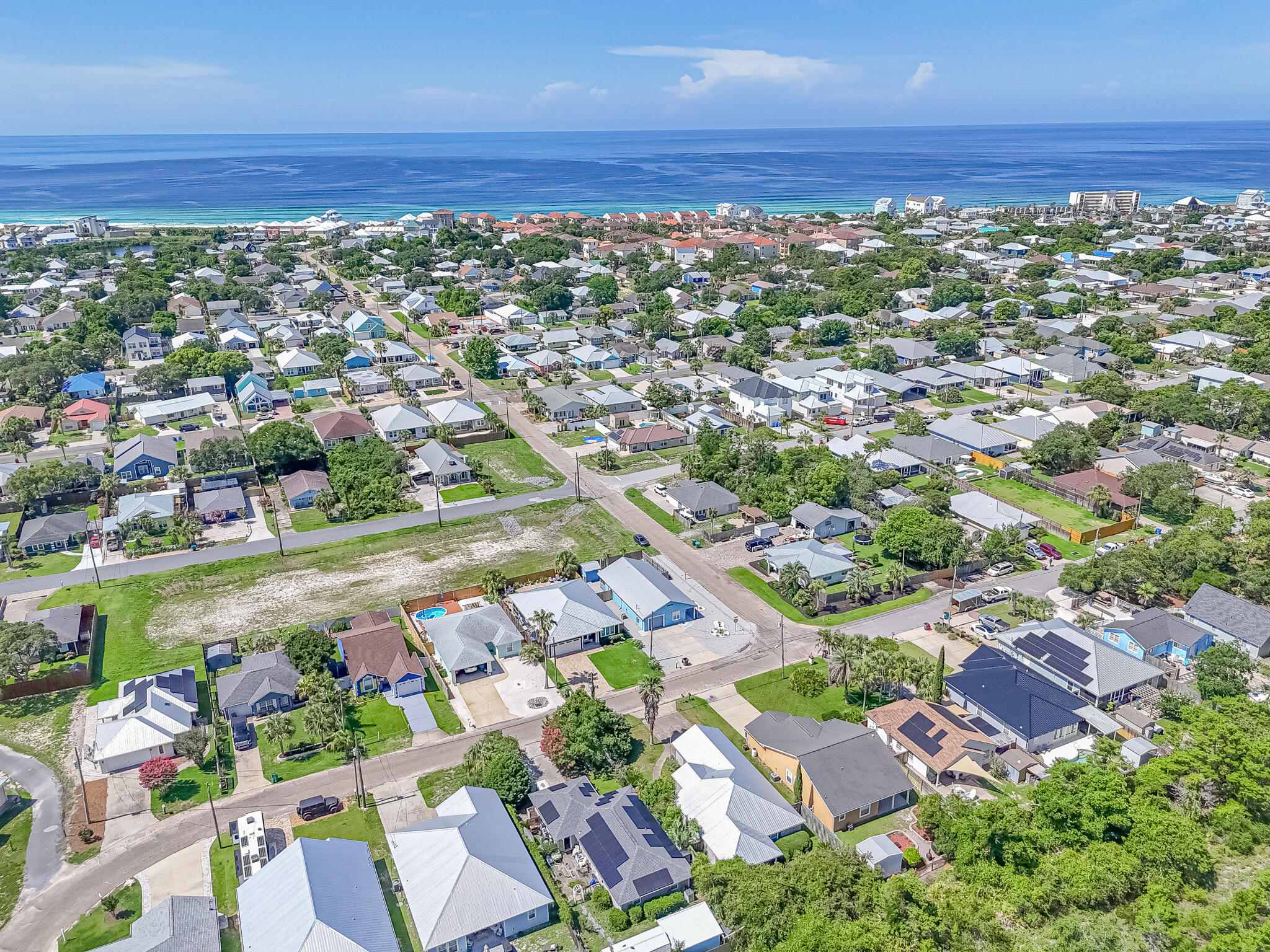 RIVIERA BEACH - Residential
