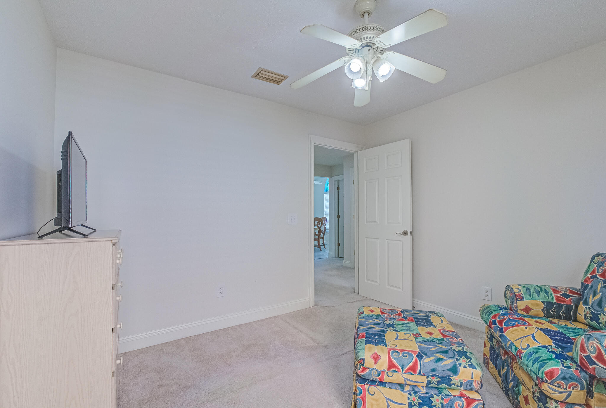RIVIERA BEACH - Residential