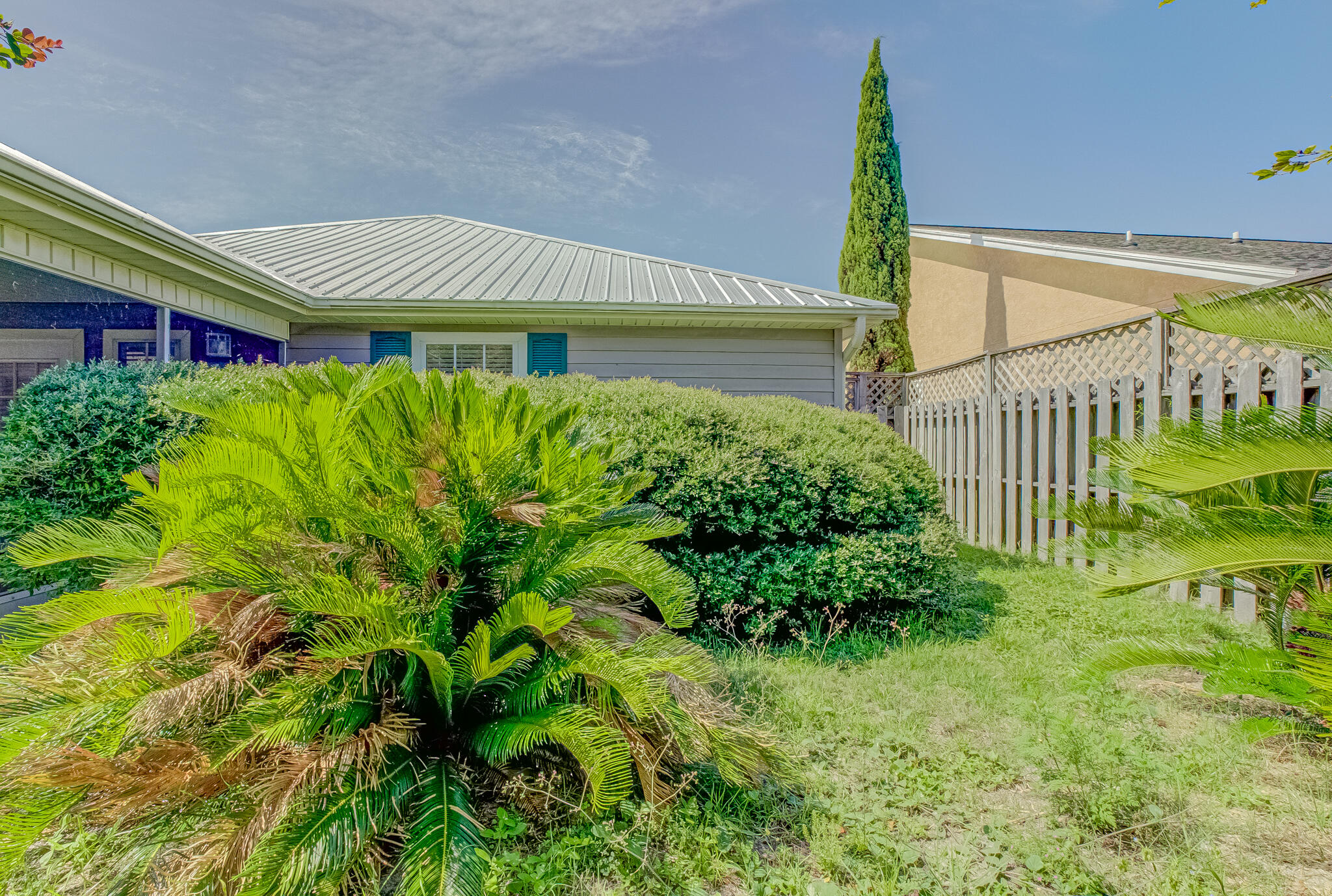 RIVIERA BEACH - Residential