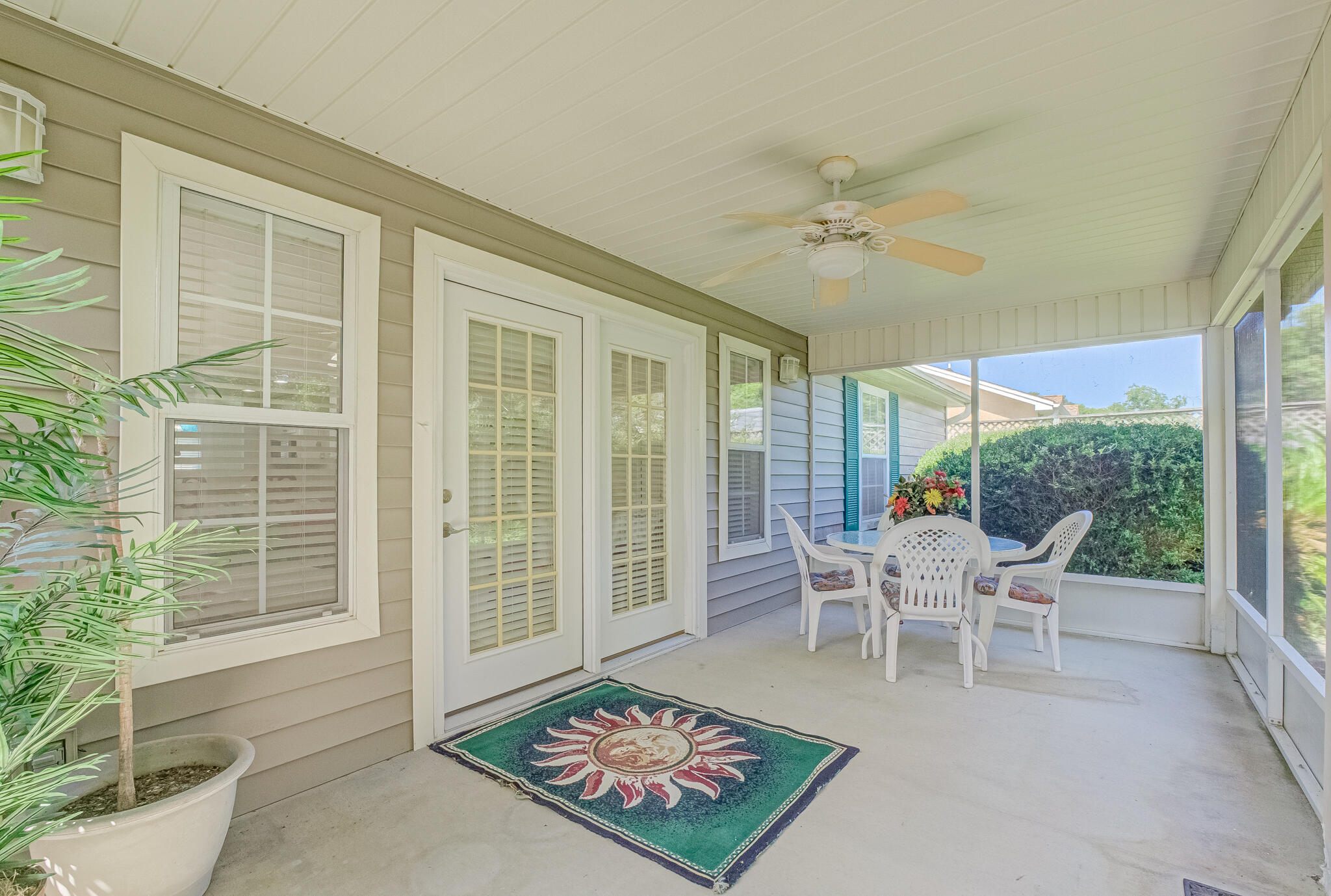 RIVIERA BEACH - Residential