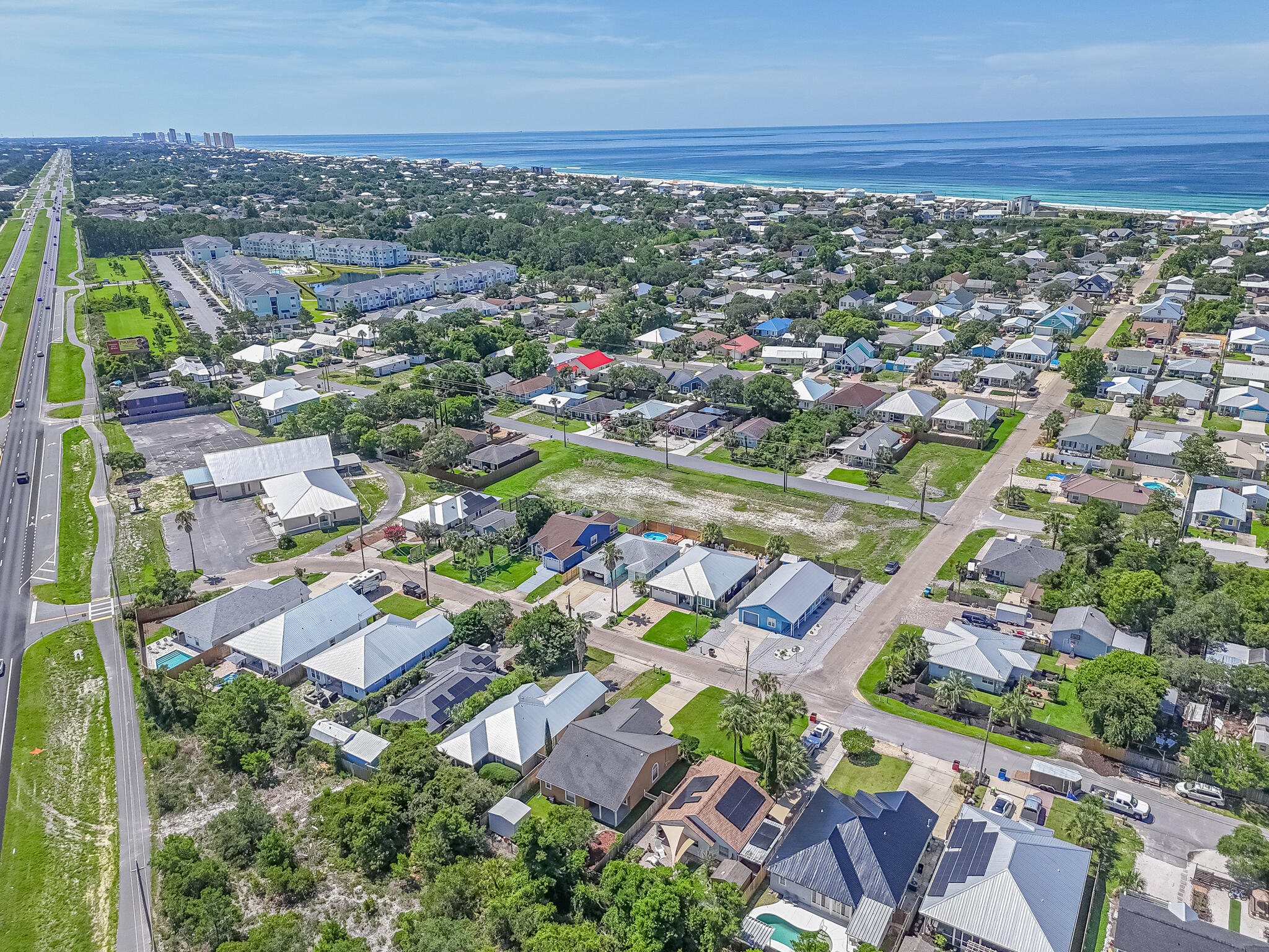 RIVIERA BEACH - Residential
