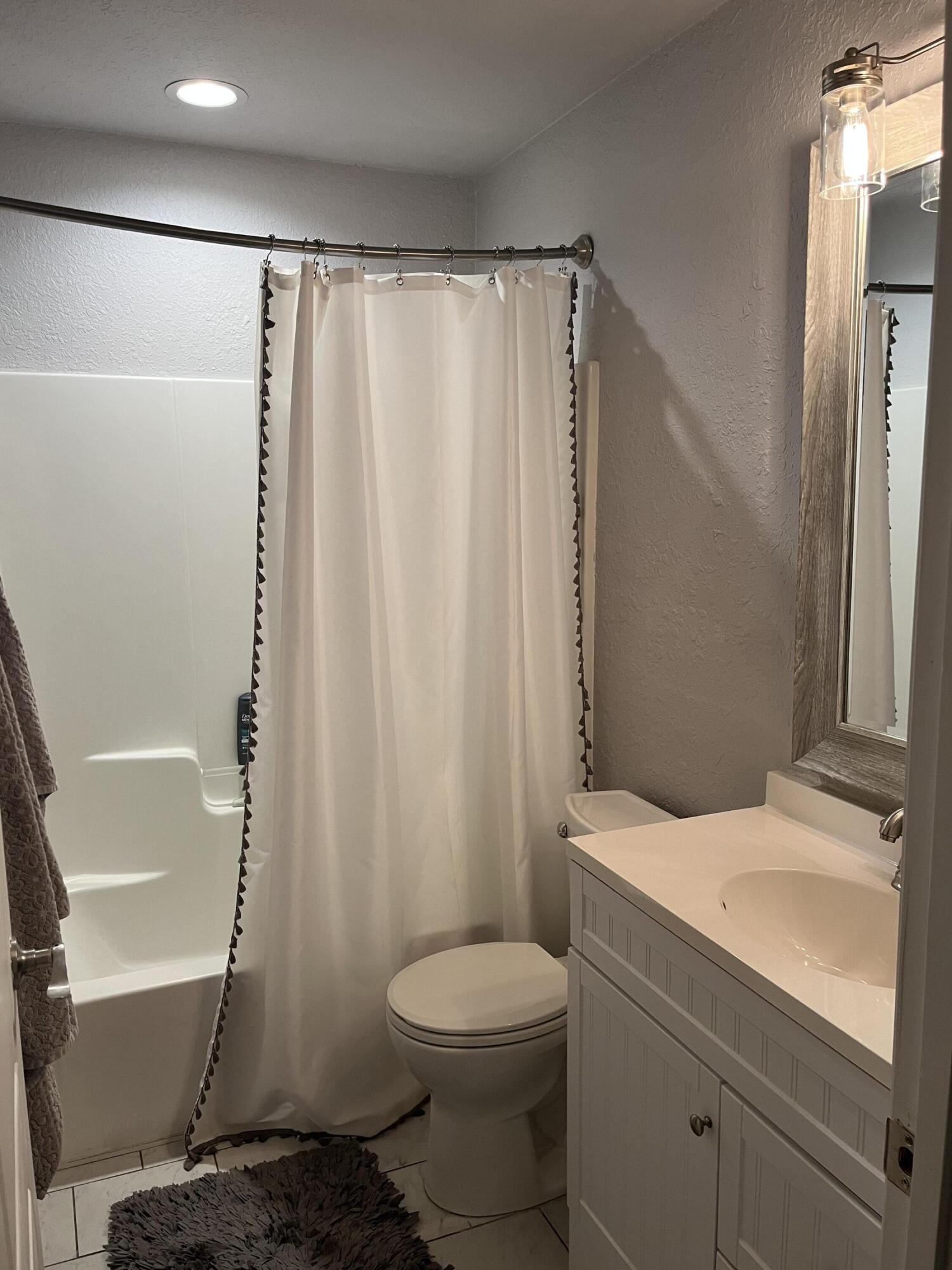 DRIFTWOOD ESTATES - Residential