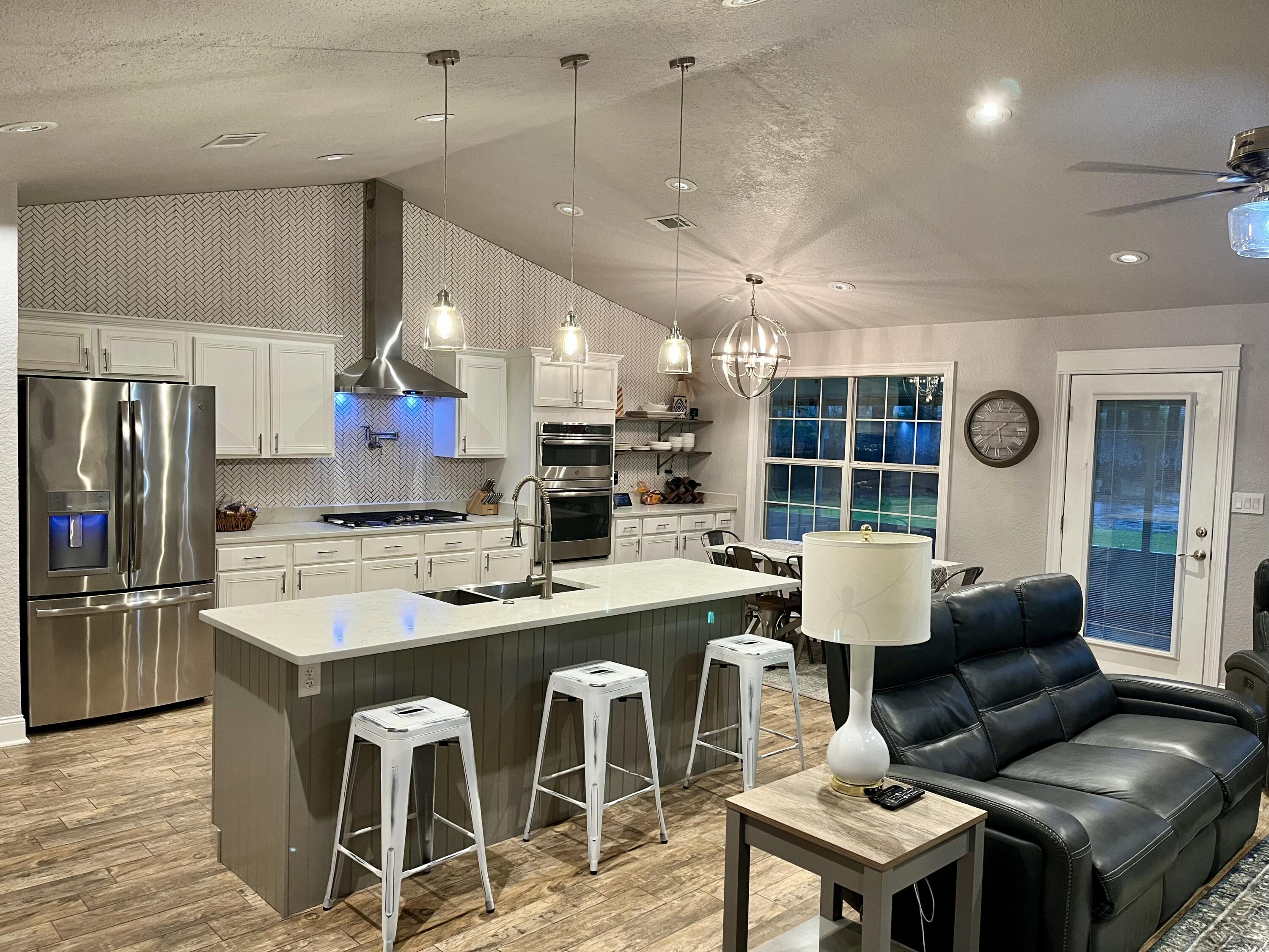 DRIFTWOOD ESTATES - Residential