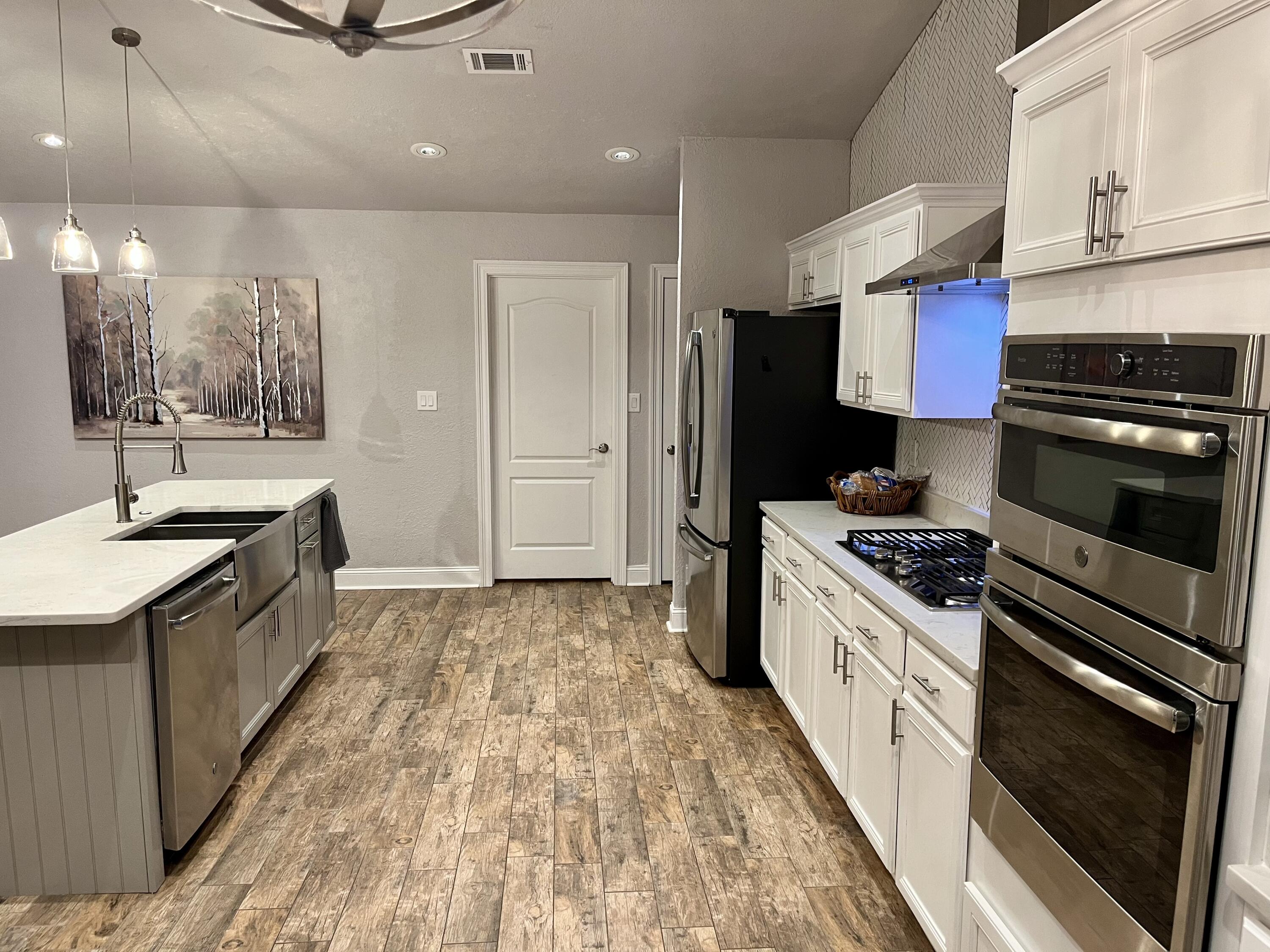 DRIFTWOOD ESTATES - Residential