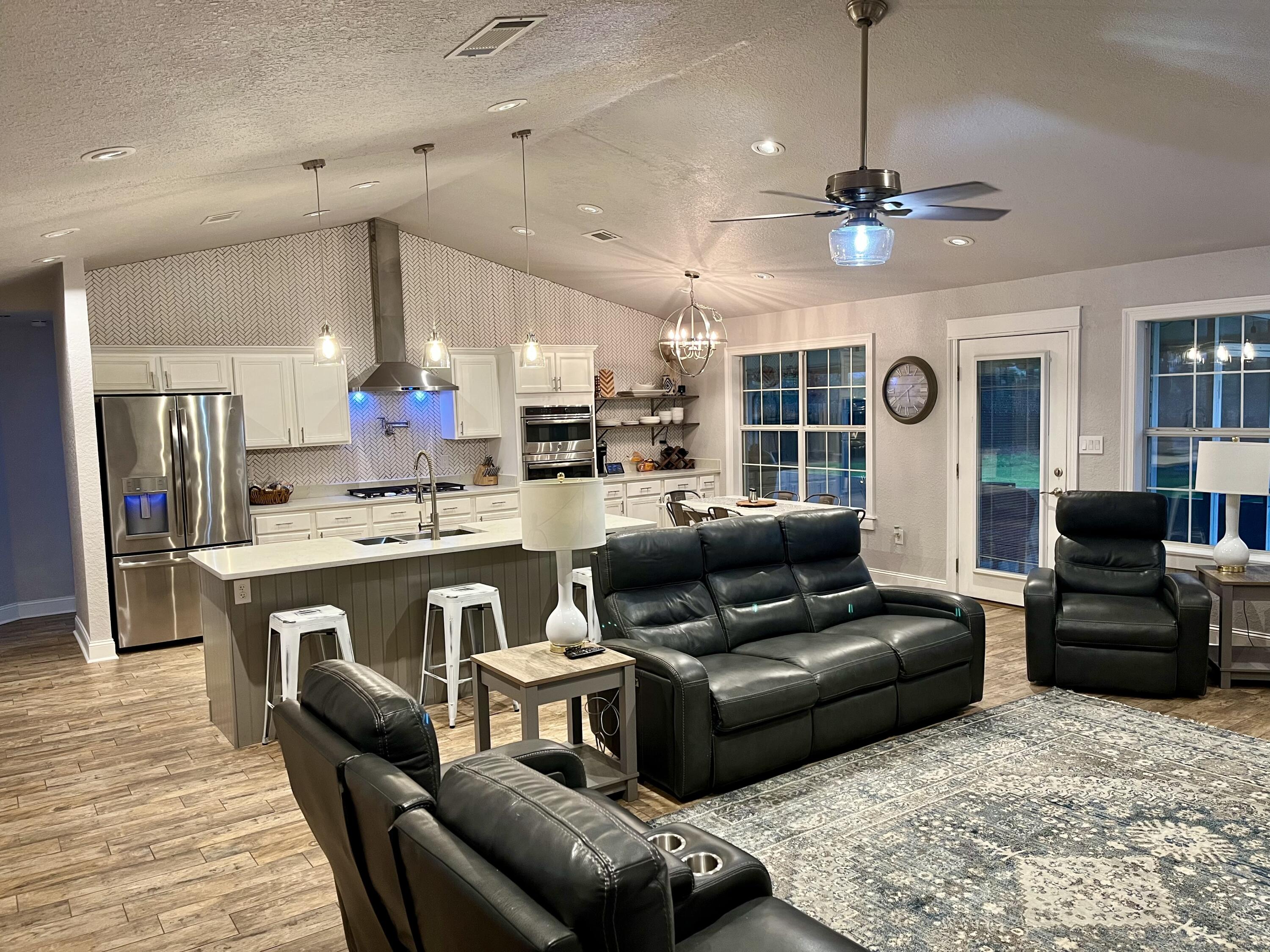 DRIFTWOOD ESTATES - Residential