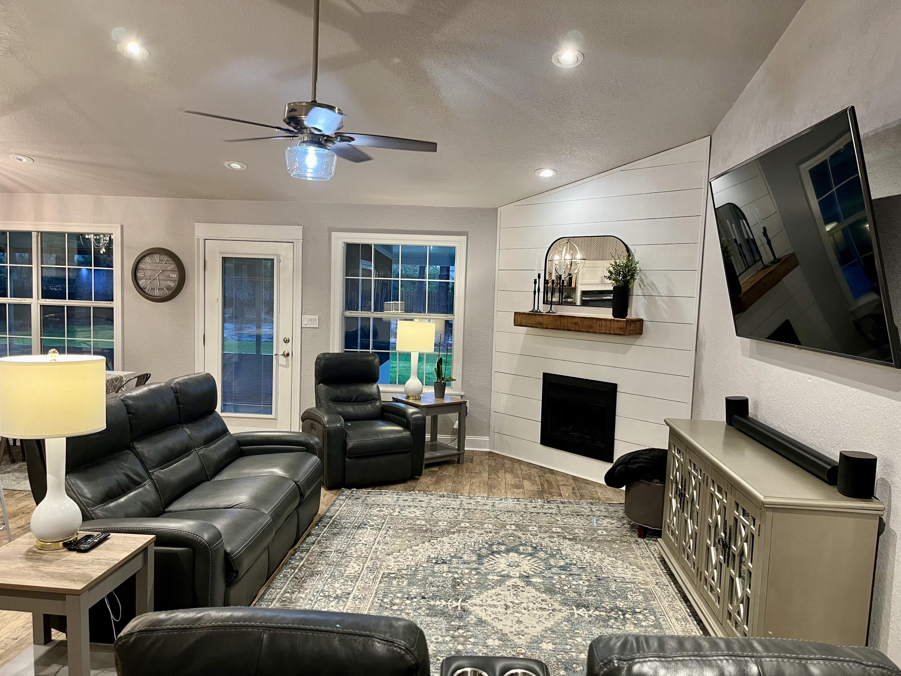 DRIFTWOOD ESTATES - Residential