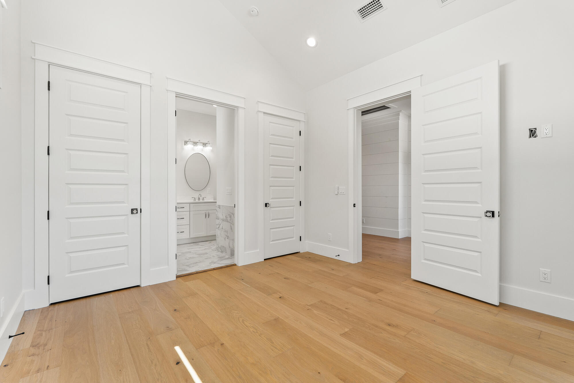 DALTON UNREC - Residential