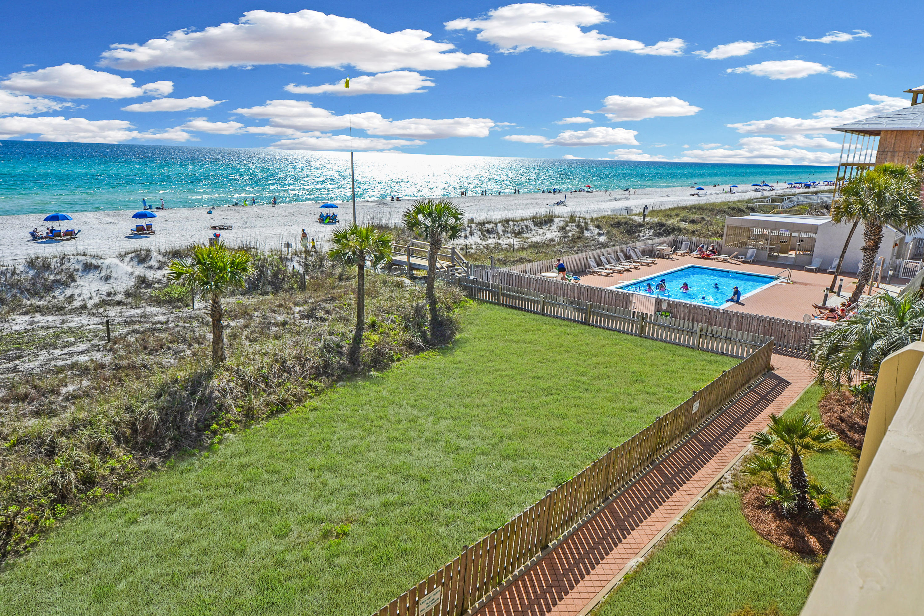 RAMSGATE HARBOUR PH 3 CONDO - Residential