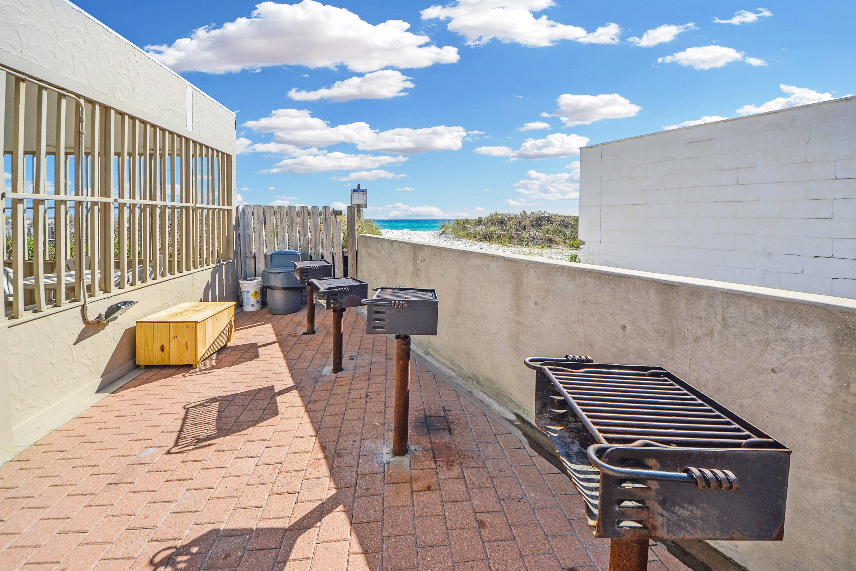 RAMSGATE HARBOUR PH 3 CONDO - Residential